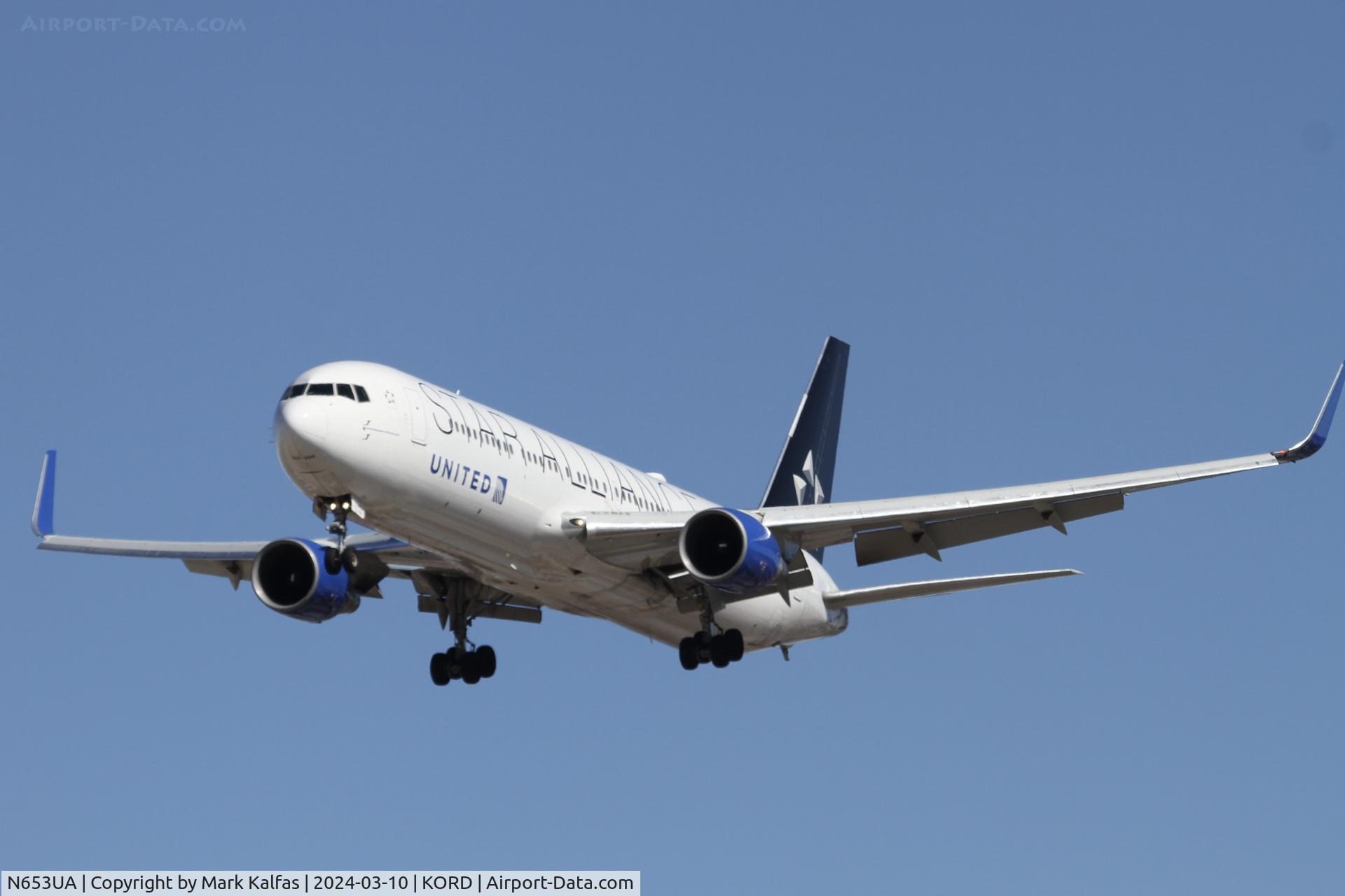 N653UA, 1992 Boeing 767-322 C/N 25391, B763 United Airlines Boeing 767-322 N653UA UAL958 EGLL-KORD