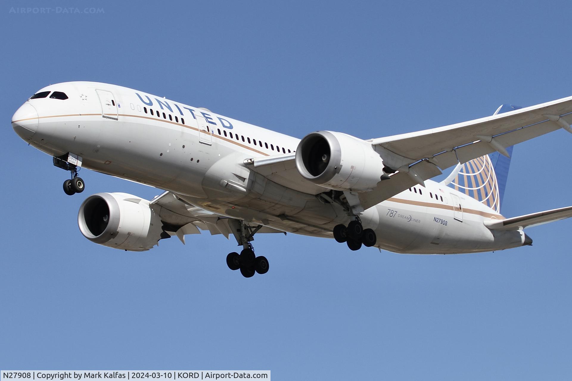 N27908, 2013 Boeing 787-8 Dreamliner C/N 36400, B788 United Airlines Boeing 787-8 Dreamliner N27908 UAL971 LIRF-KORD
