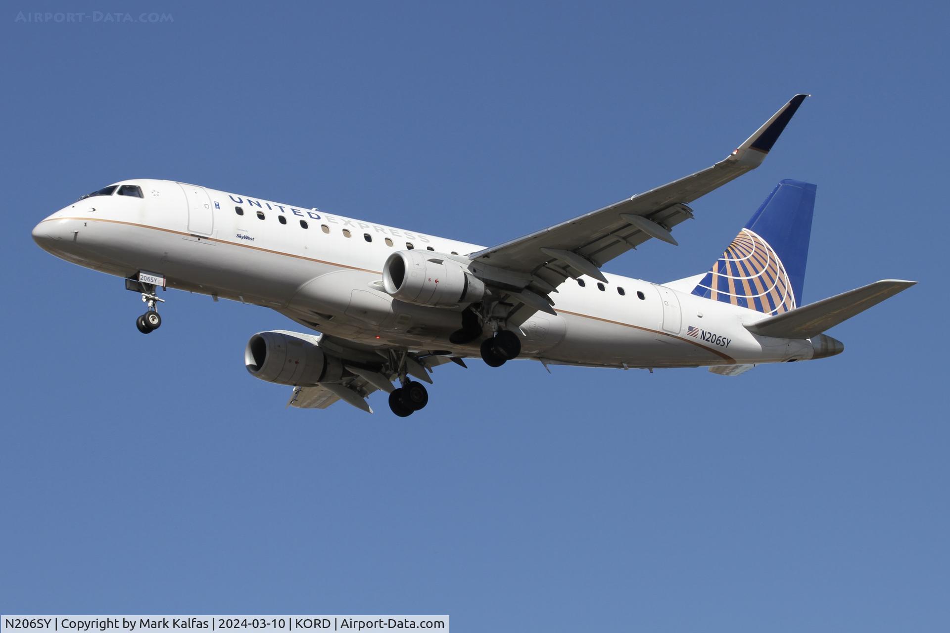 N206SY, 2017 Embraer 175LR (ERJ-170-200LR) C/N 17000637, E75L SkyWest/United Express EMBRAER S A ERJ 170-200 LR N206SY CVG-ORD