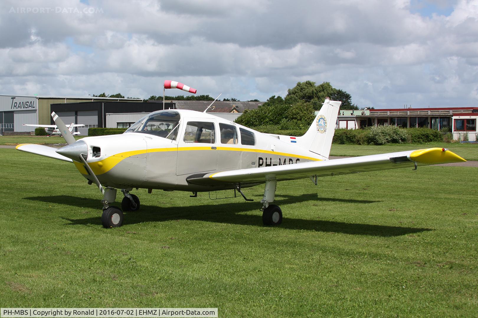 PH-MBS, Beech C23 Sundowner 180 Sundowner 180 C/N M-1968, at ehmz