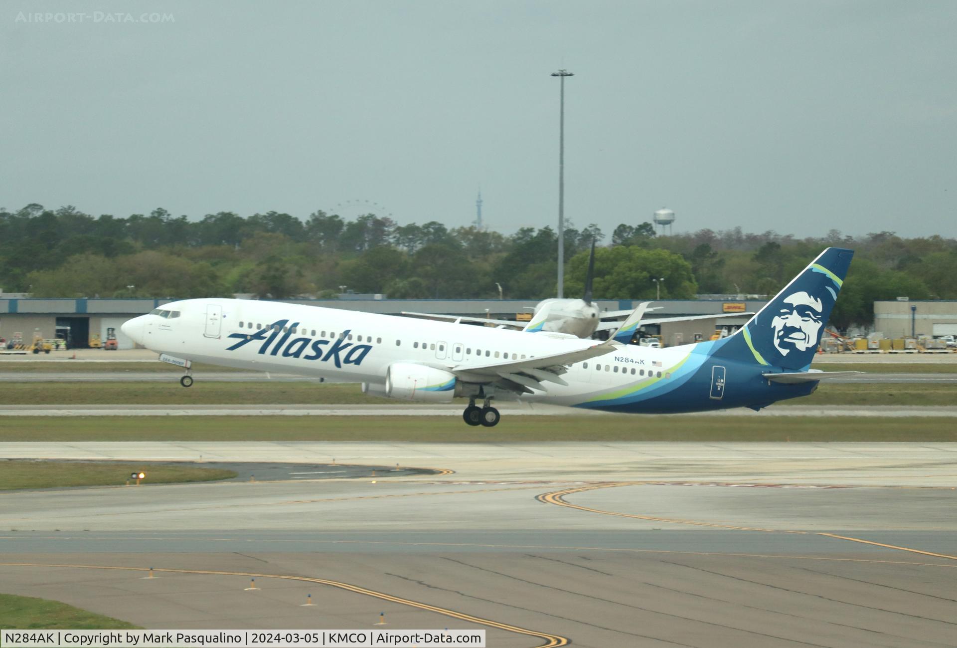 N284AK, 2017 Boeing 737-990/ER C/N 64152, Boeing 737-990/ER