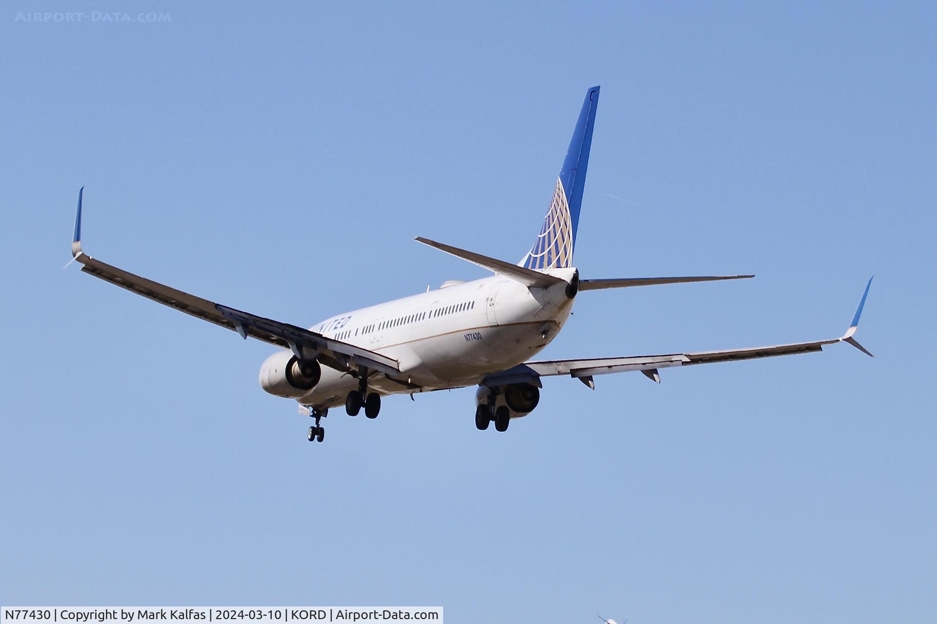 N77430, 2008 Boeing 737-924/ER C/N 37098, B739 United Airlines Boeing 737-924 ER N77430 UAL1168 IAH-ORD
