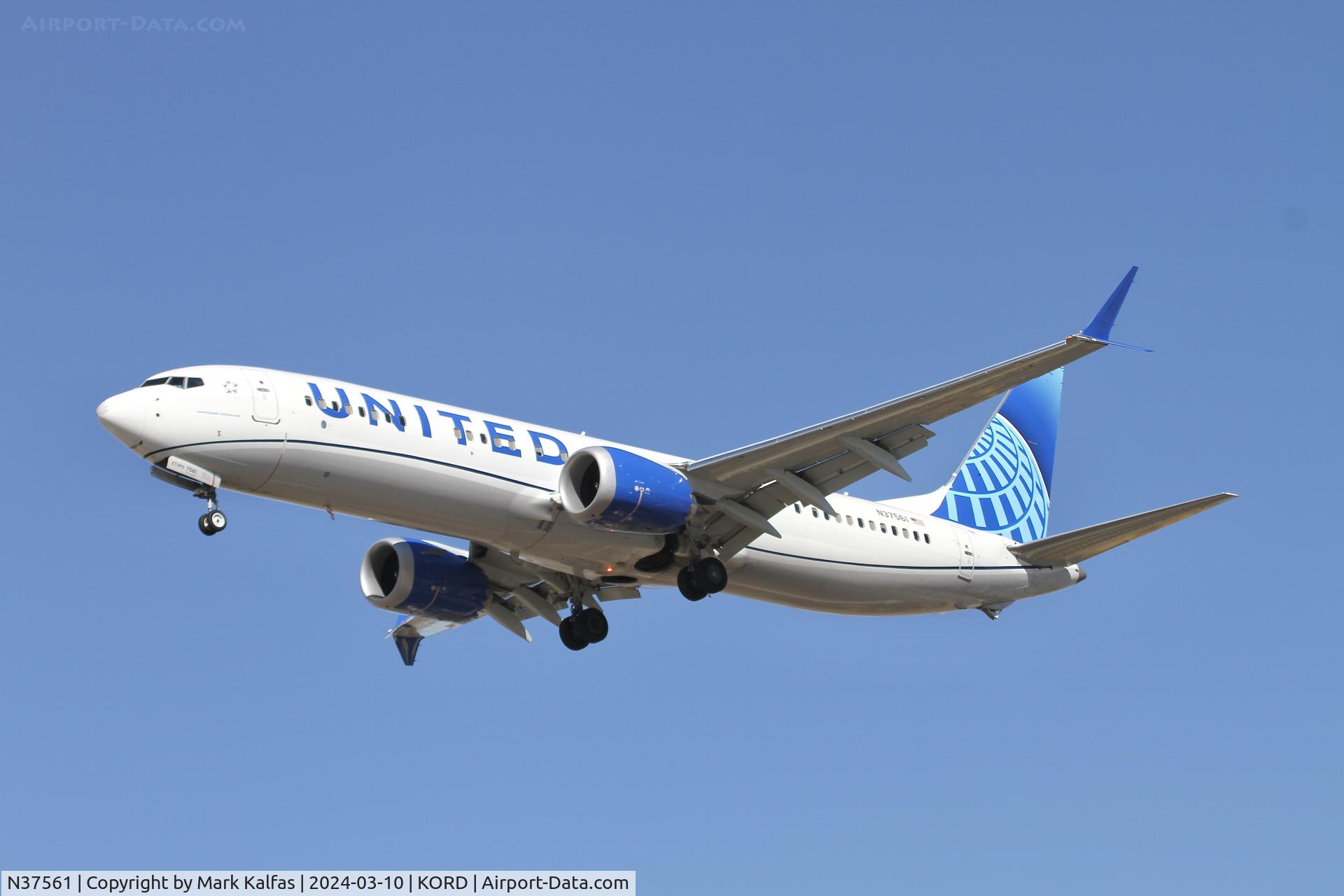 N37561, 2023 Boeing 737-9 MAX C/N 67590, B39M United Airlines Boeing 737 MAX 9 N37561 UAL2184 TPA-ORD