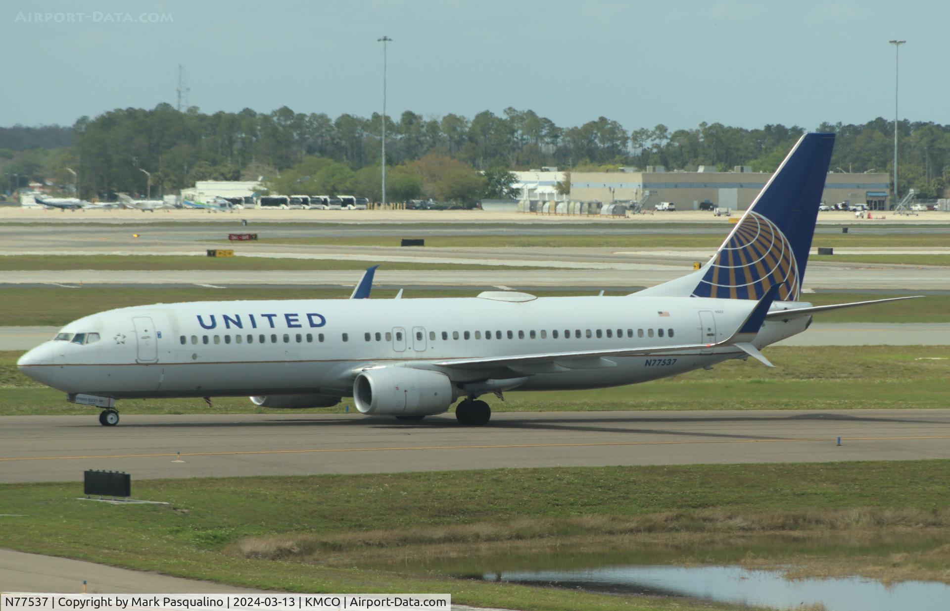 N77537, 2016 Boeing 737-800 C/N 62767, Boeing 737-824