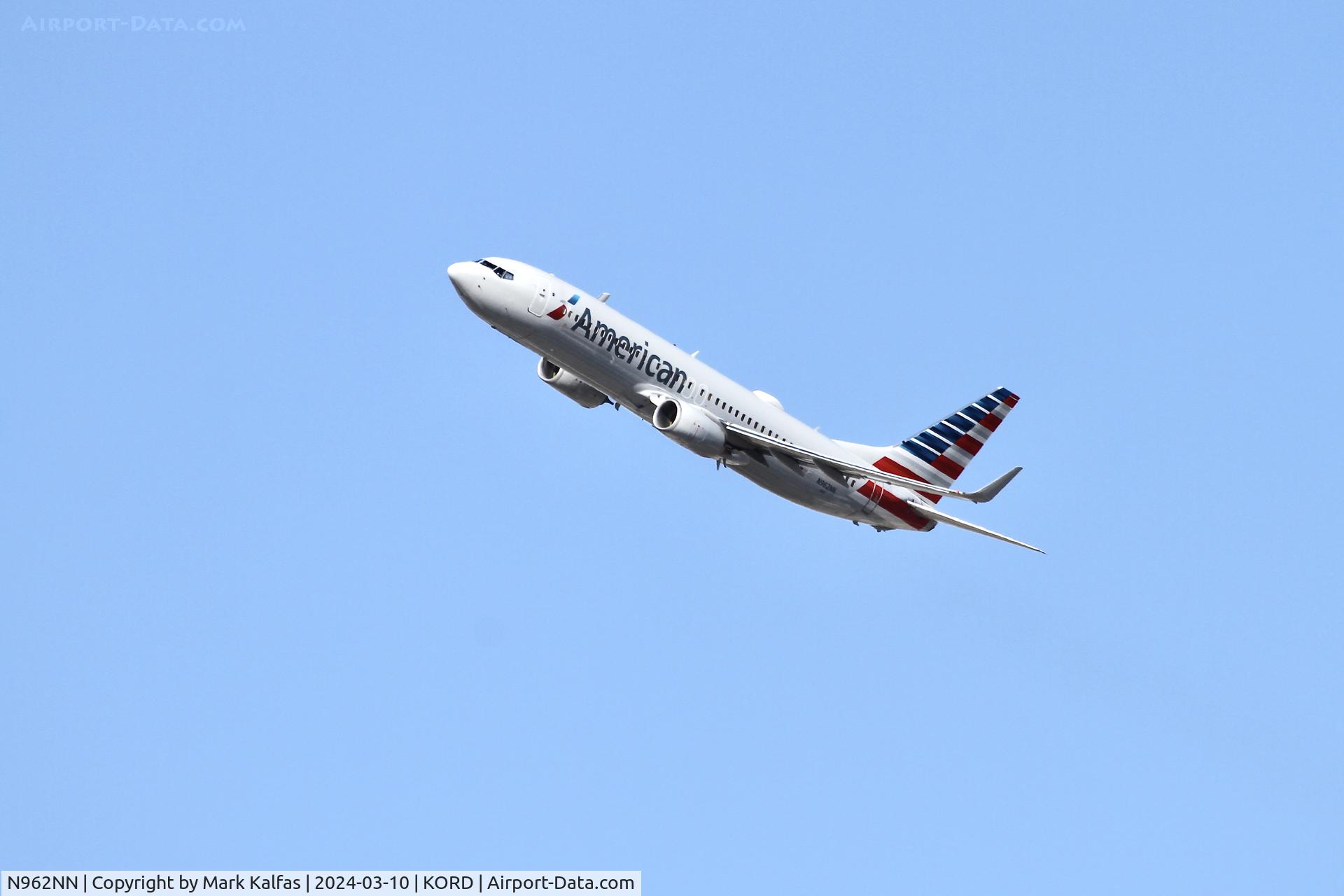 N962NN, 2014 Boeing 737-823 C/N 33331, B738 American Airlines Boeing 737-823  N962NN AAL1101 ORD-TPA