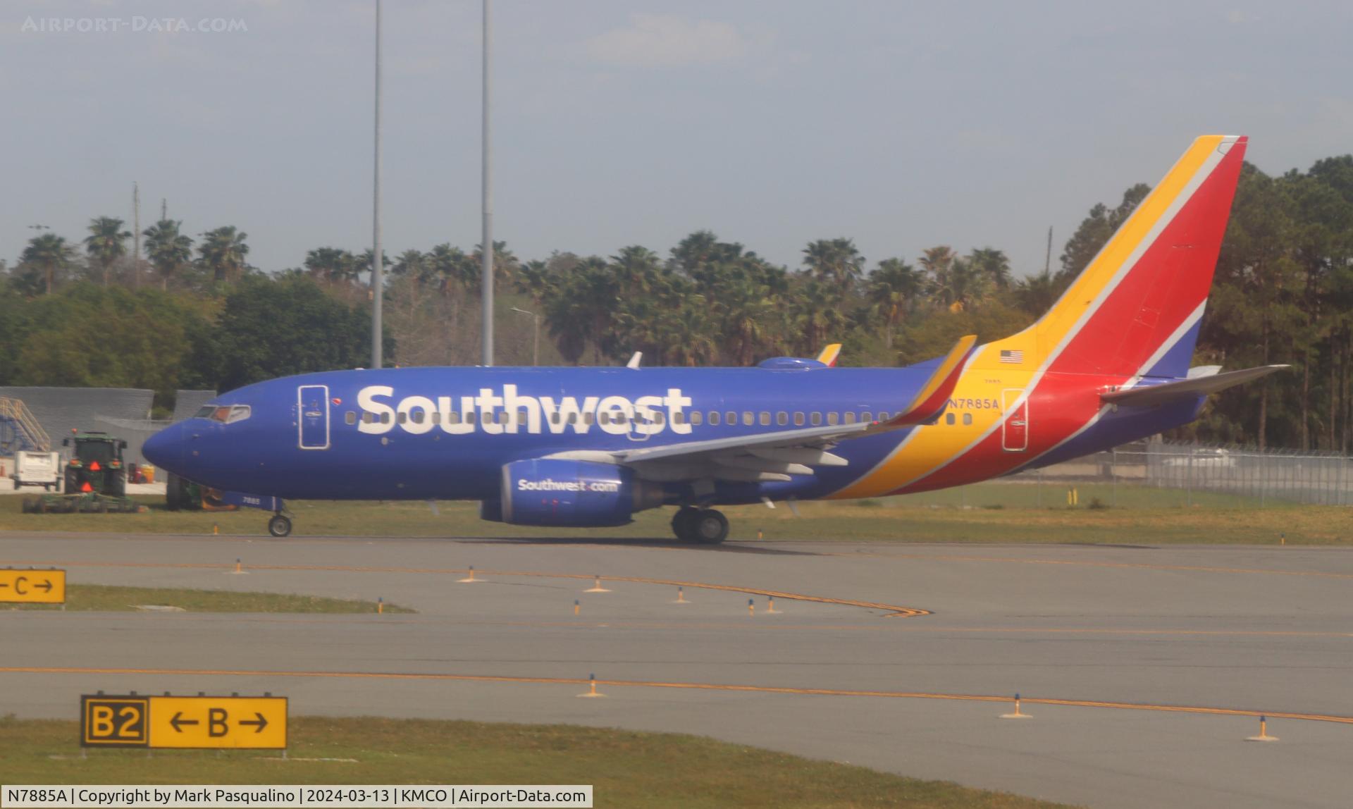 N7885A, 2002 Boeing 737-76N C/N 33379, Boeing 737-76N