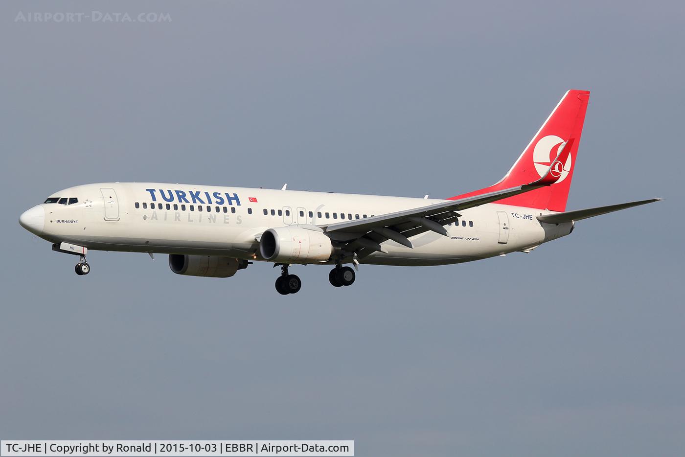 TC-JHE, 2008 Boeing 737-8F2 C/N 35744, at ebbr
