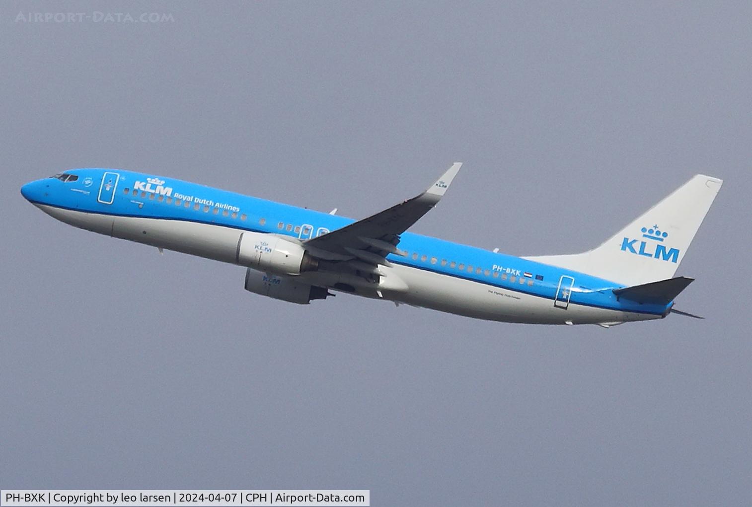 PH-BXK, 2000 Boeing 737-8K2 C/N 29598, Copenhagen 7.4.2024