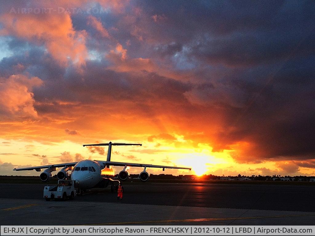 EI-RJX, 2000 BAe Systems Avro 146-RJ85A C/N E.2372, CityJet