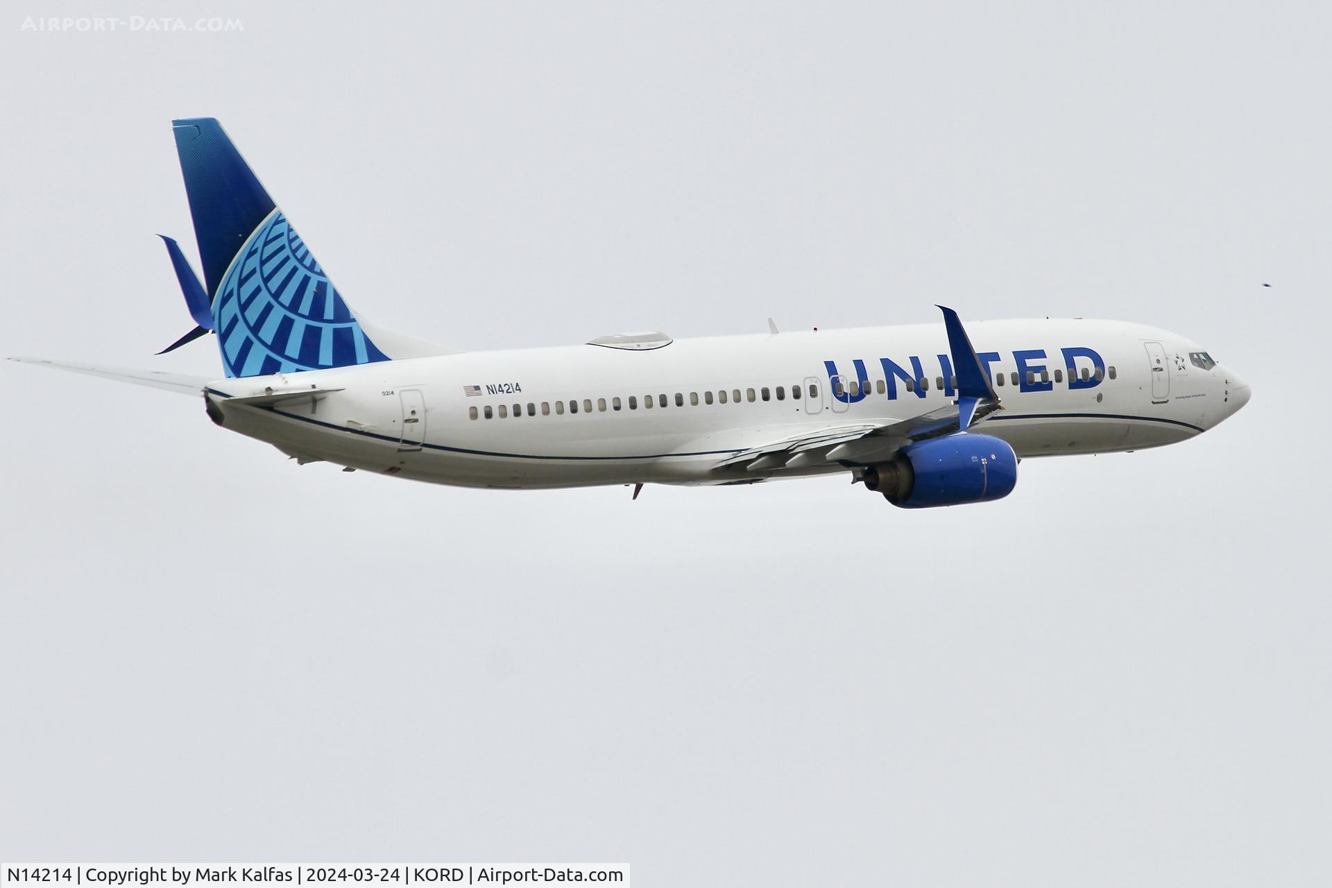 N14214, 1998 Boeing 737-824 C/N 28774, B738 United Airlines Boeing 737-824 N14214 UAL2138 ORD-MSY
