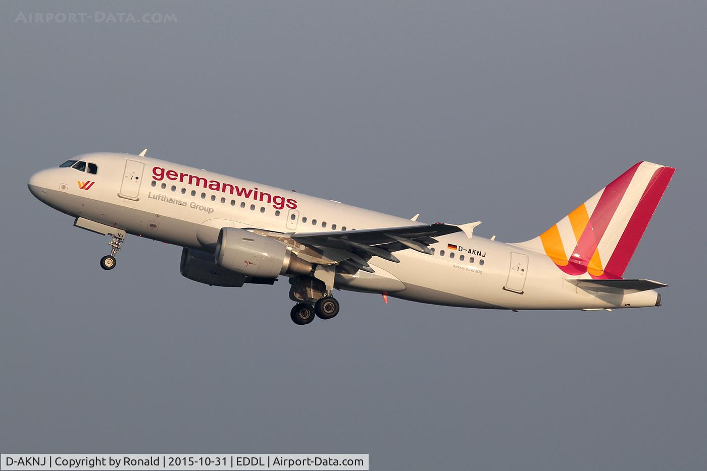 D-AKNJ, 2000 Airbus A319-112 C/N 1172, at dus