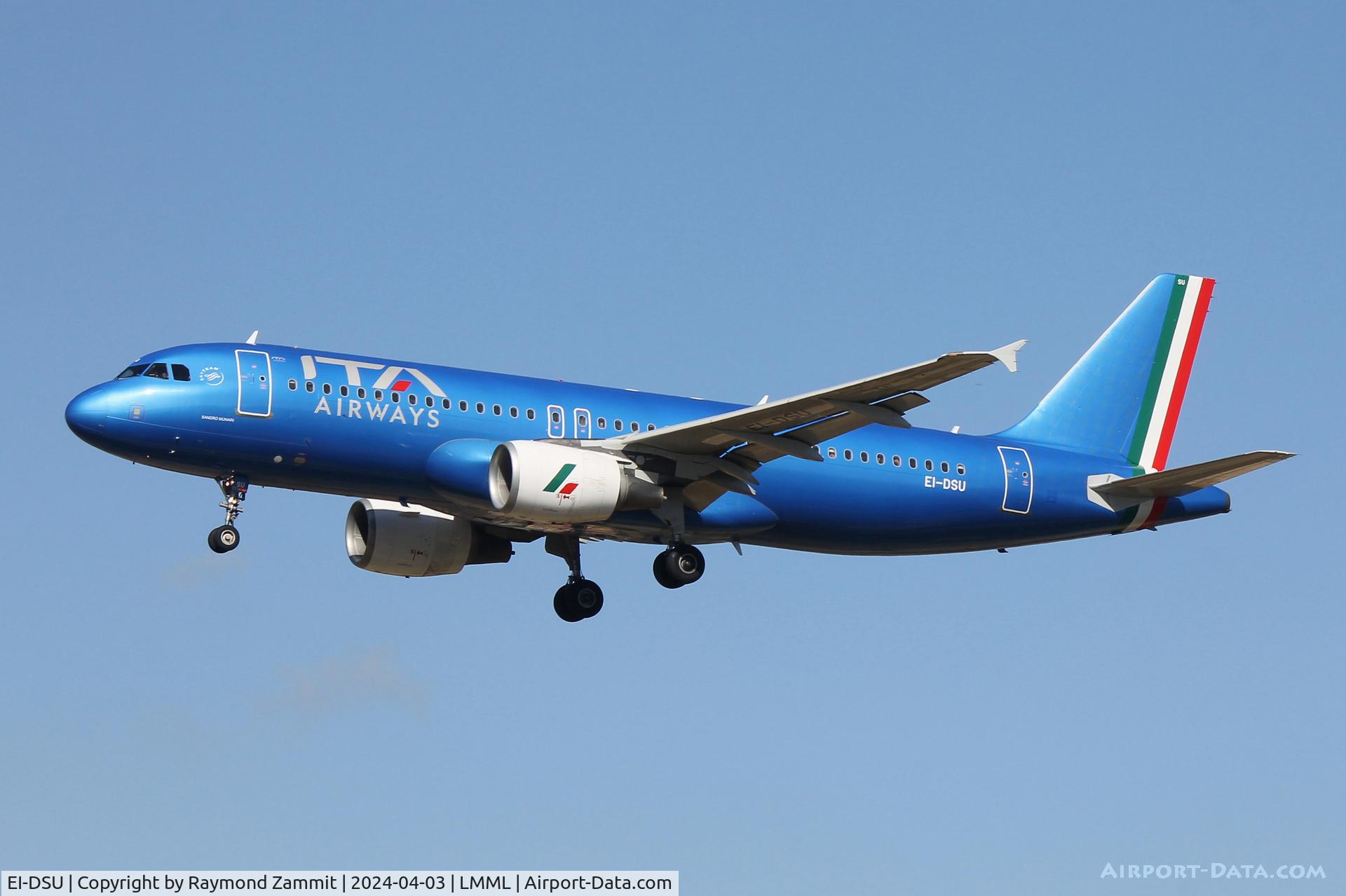 EI-DSU, 2008 Airbus A320-216 C/N 3563, A320 EI-DSU ITA