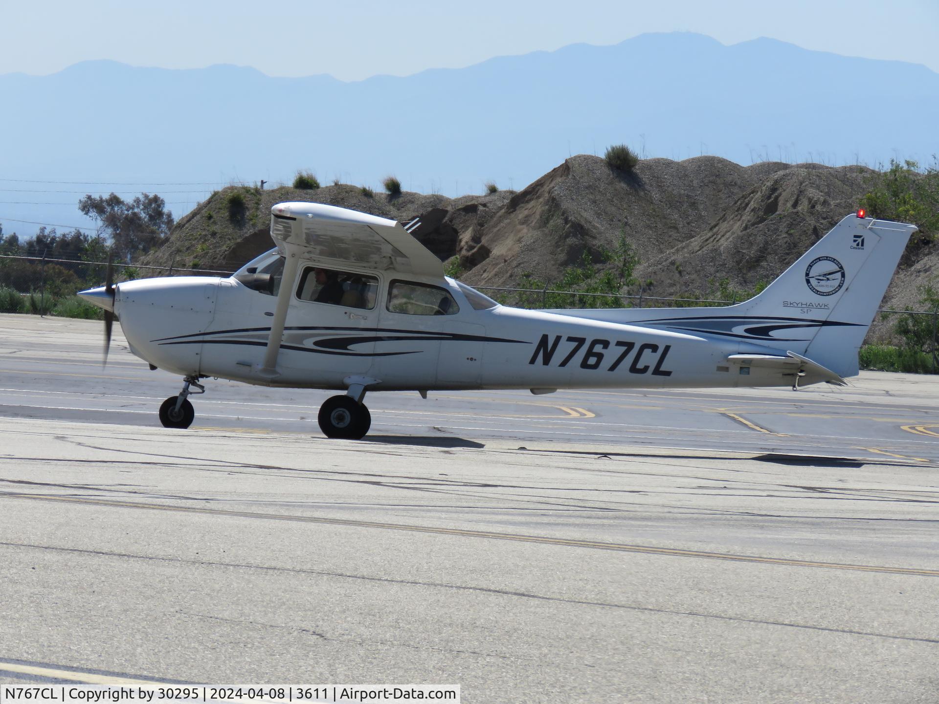 N767CL, 2005 Cessna 172S C/N 172S9987, Leaving fuel station area