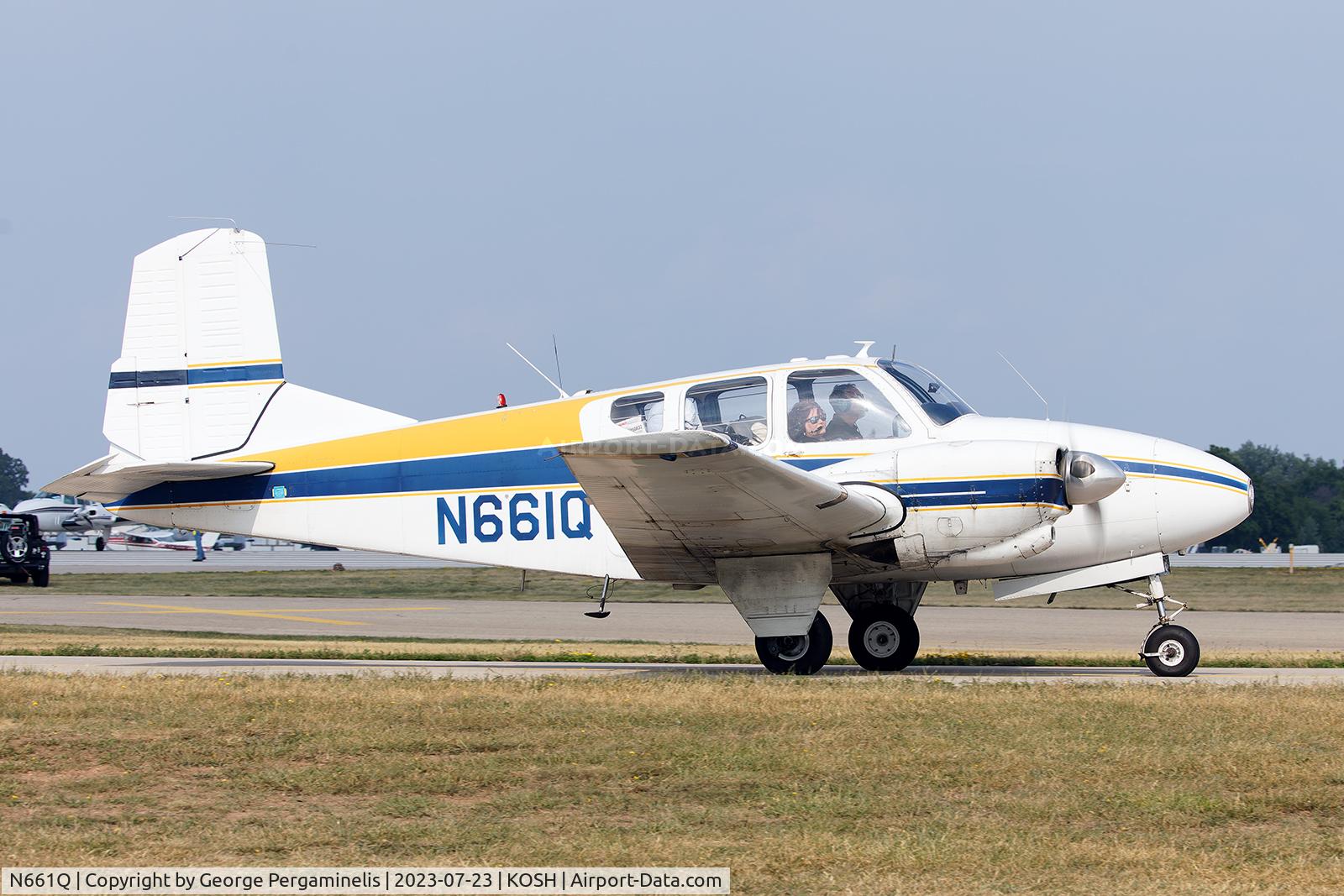 N661Q, 1959 Beech 95 C/N TD-214, Airventure 2023.