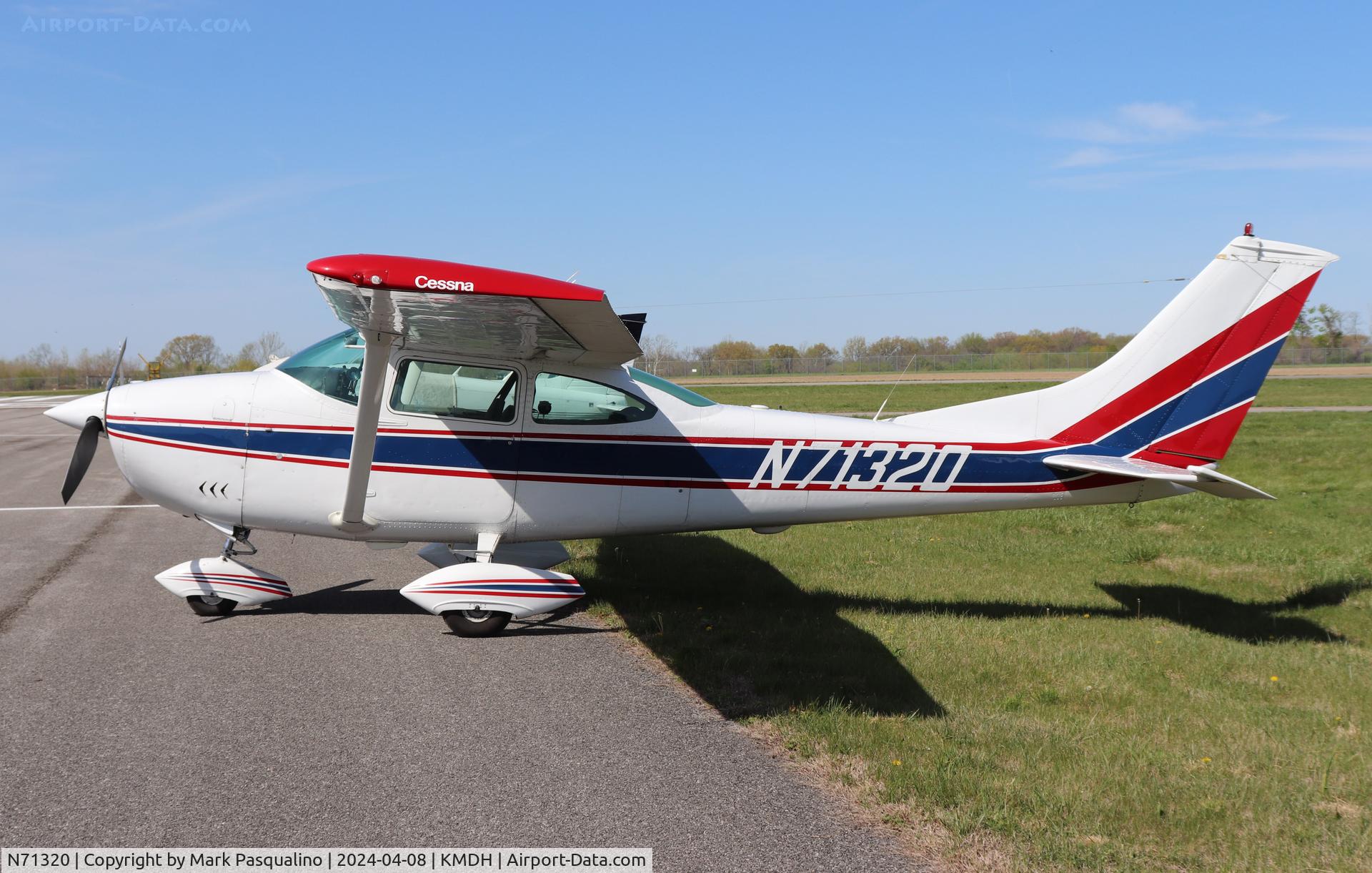 N71320, 1969 Cessna 182M Skylane C/N 18259577, Cessna 182M