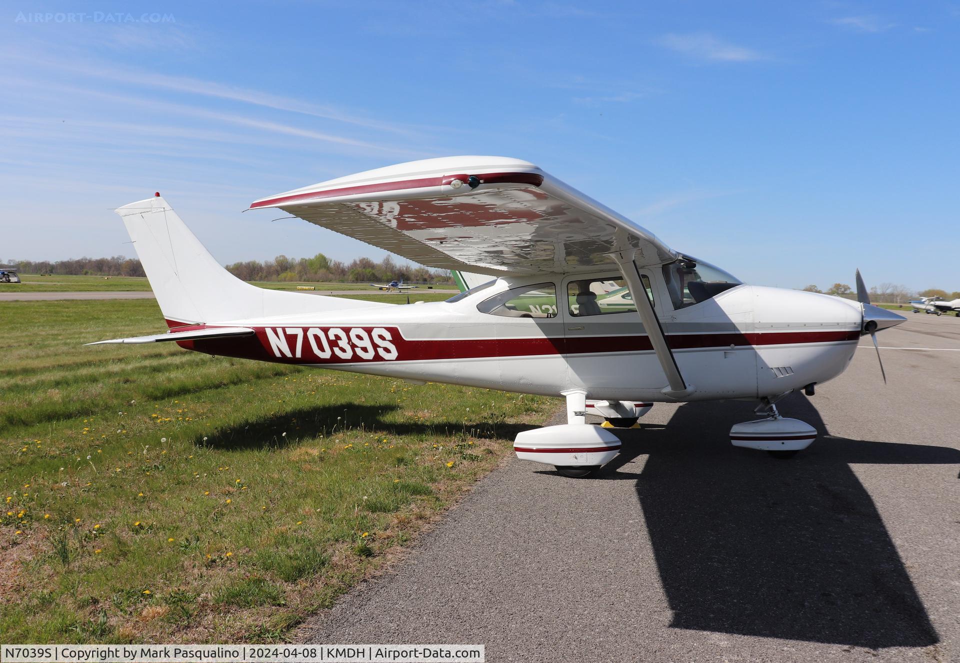 N7039S, 1976 Cessna 182P Skylane C/N 18265051, Cessna 182P