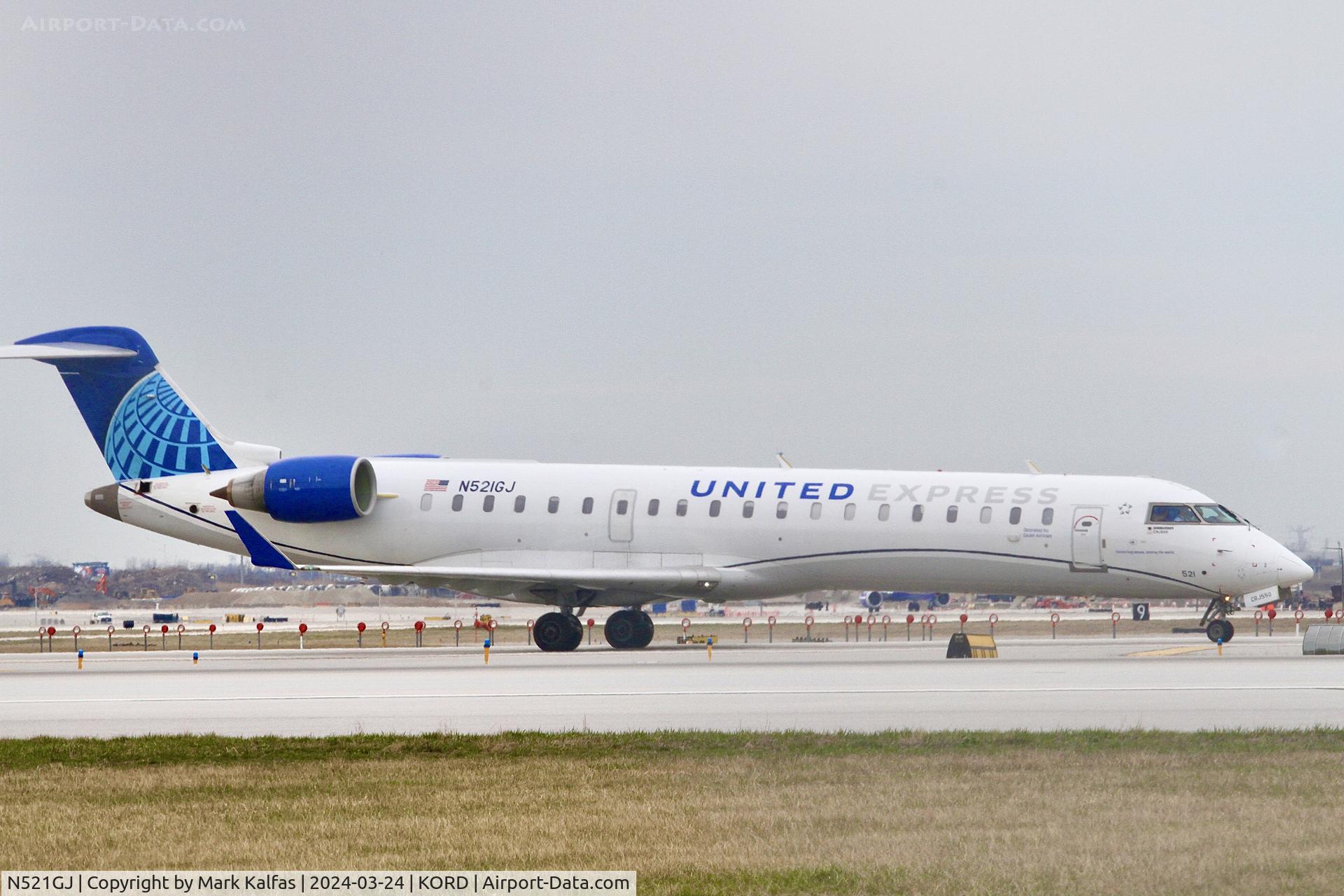 N521GJ, Bombardier CRJ-702ER NG (CL-600-2C10) Regional Jet C/N 10282, CRJ7 GoJet / United Express Canadair Regional Jet CRJ-550 N521GJ GJS4171  BHM-ORD