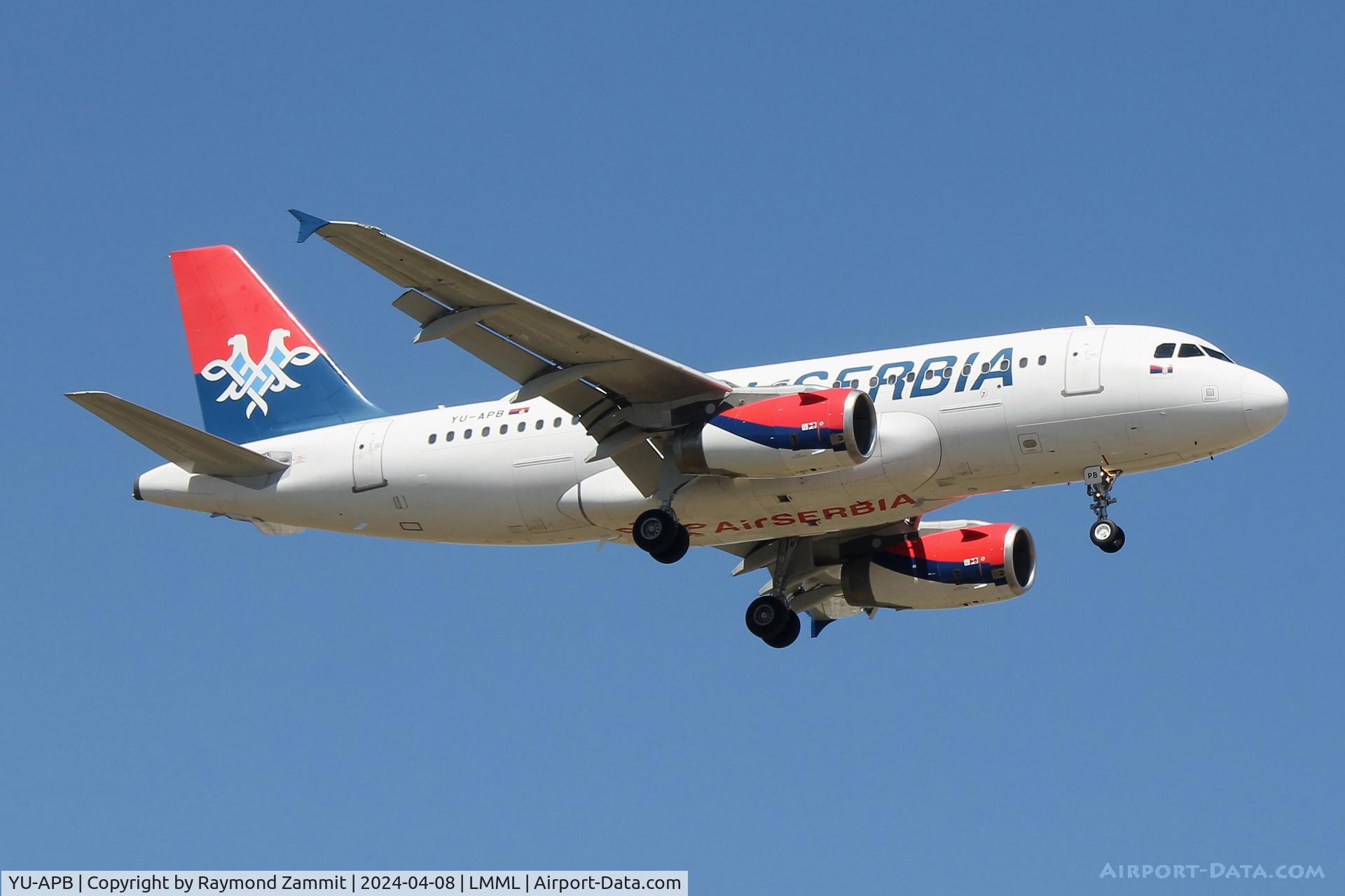 YU-APB, 2004 Airbus A319-132 C/N 2296, A319 YU-APB Air Serbia