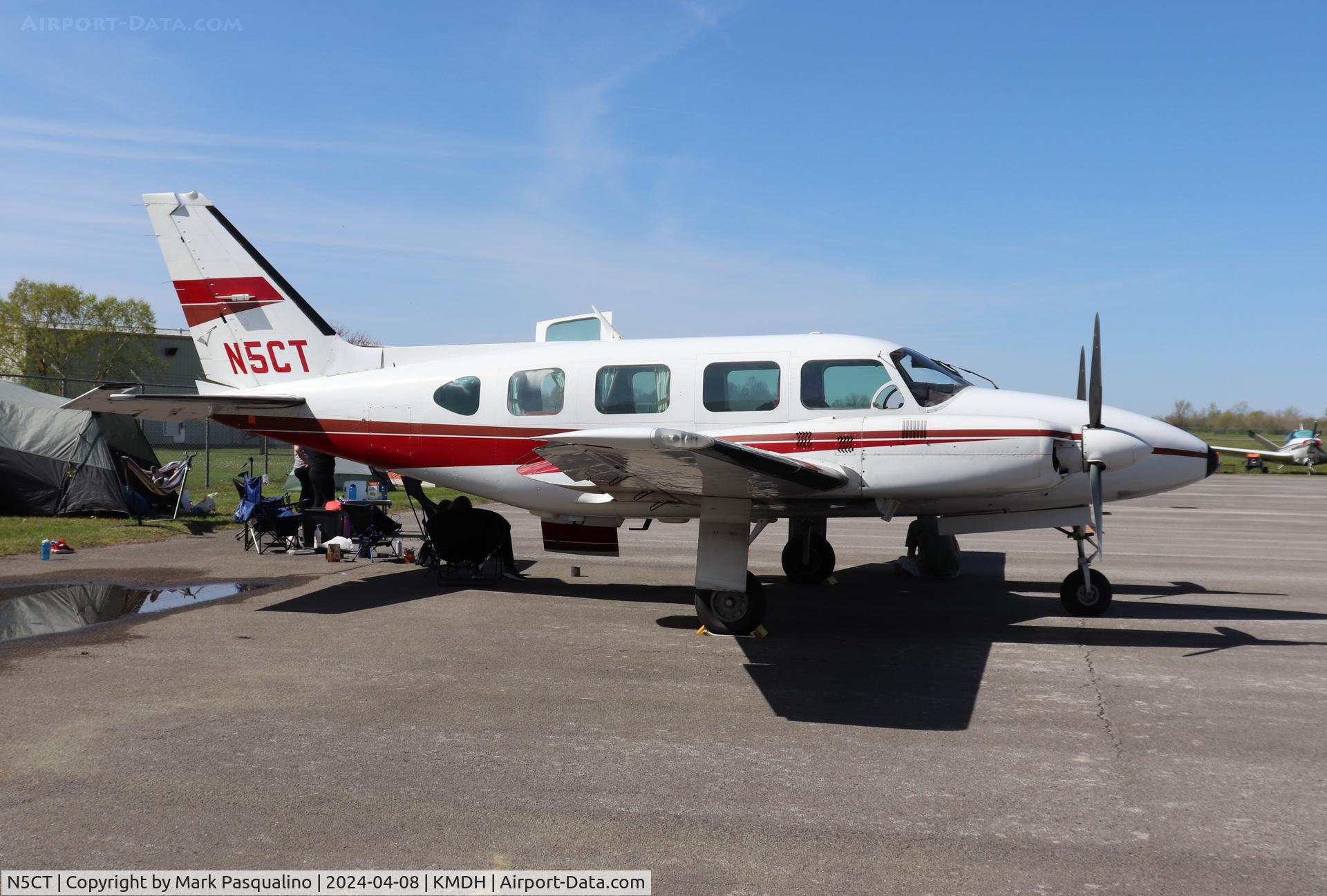 N5CT, Piper PA-31-310 Navajo C/N 31-8312015, Piper PA-31-310