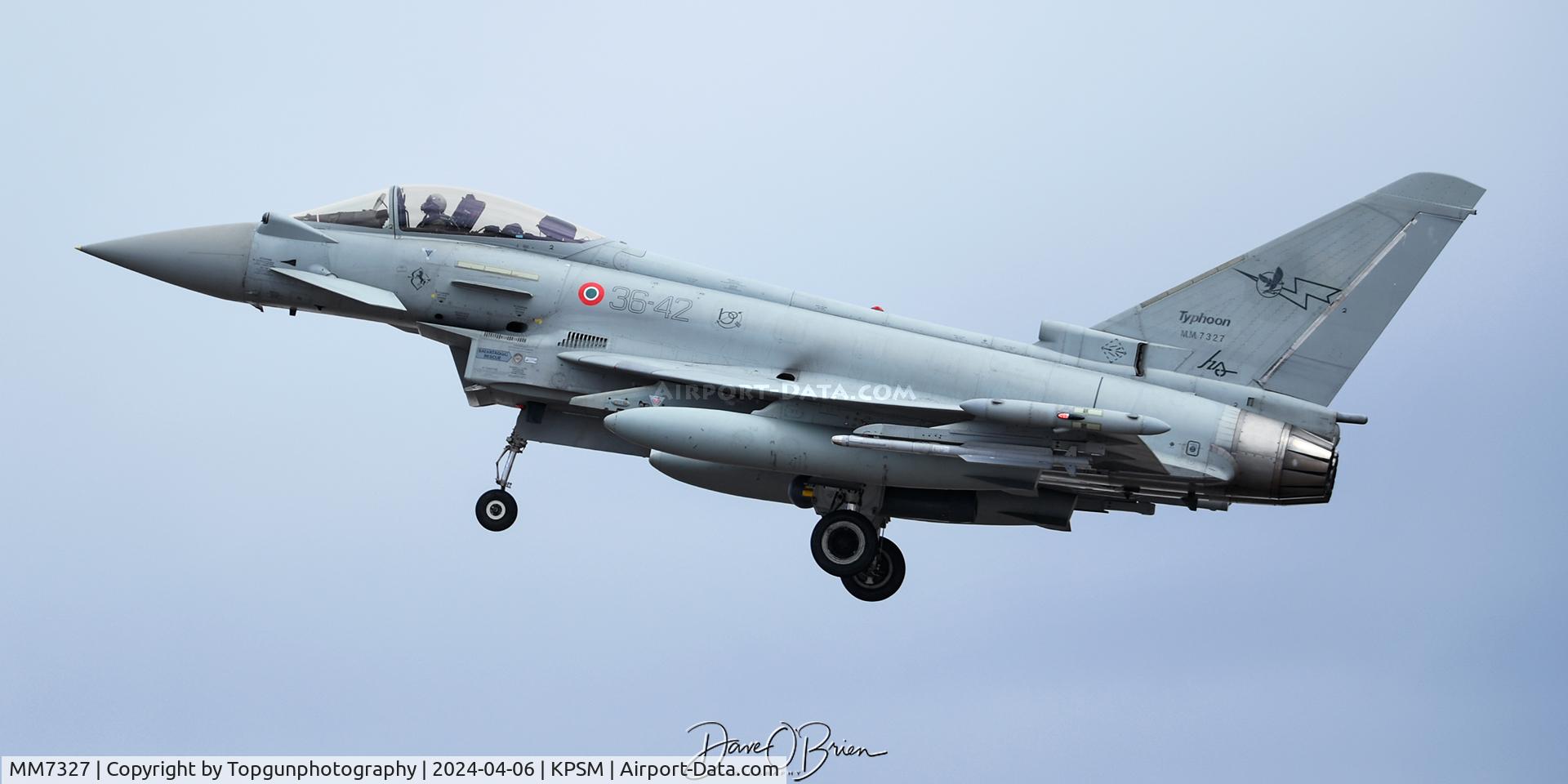MM7327, Eurofighter Typhonn F2000A C/N IS059, IAM3601 Leads the first flight to RW34