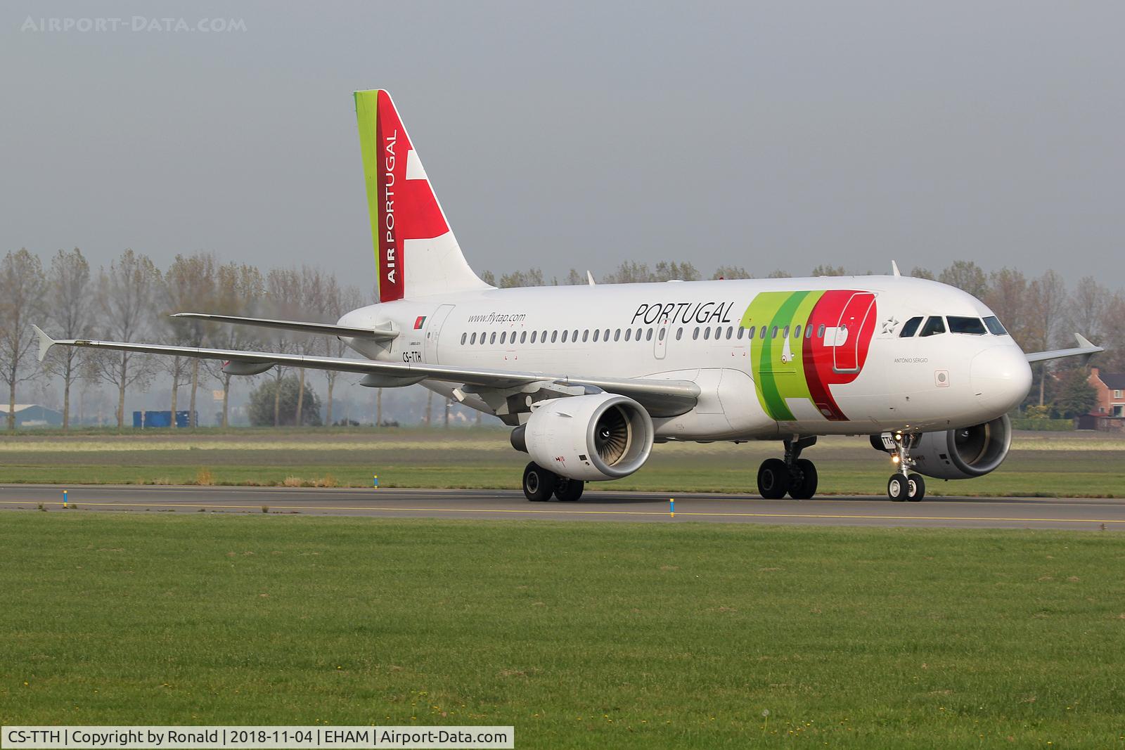 CS-TTH, 1998 Airbus A319-111 C/N 917, at spl