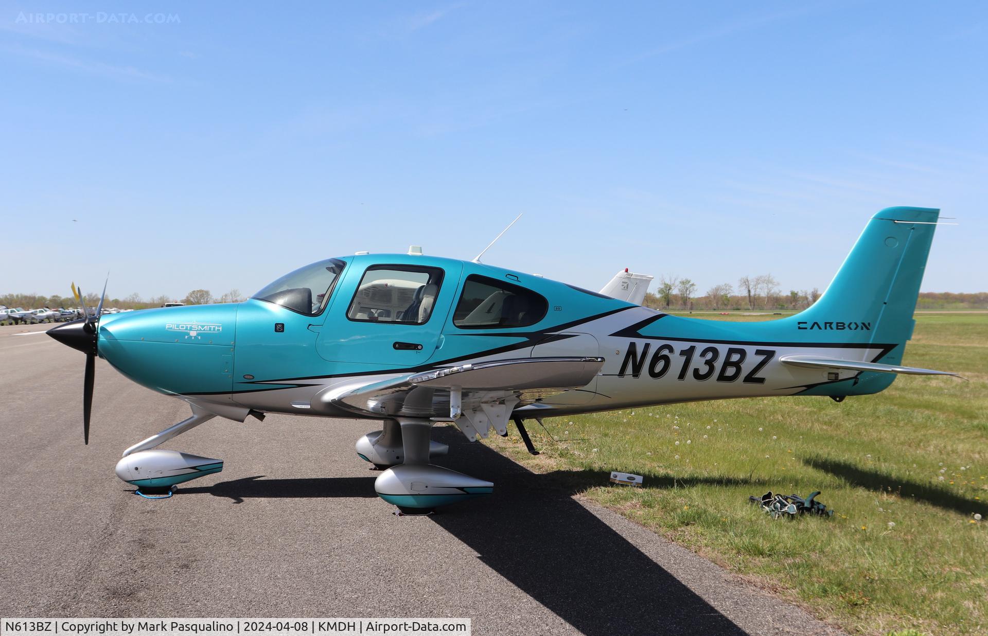 N613BZ, 2022 Cirrus SR20 C/N 8688, Cirrus SR20