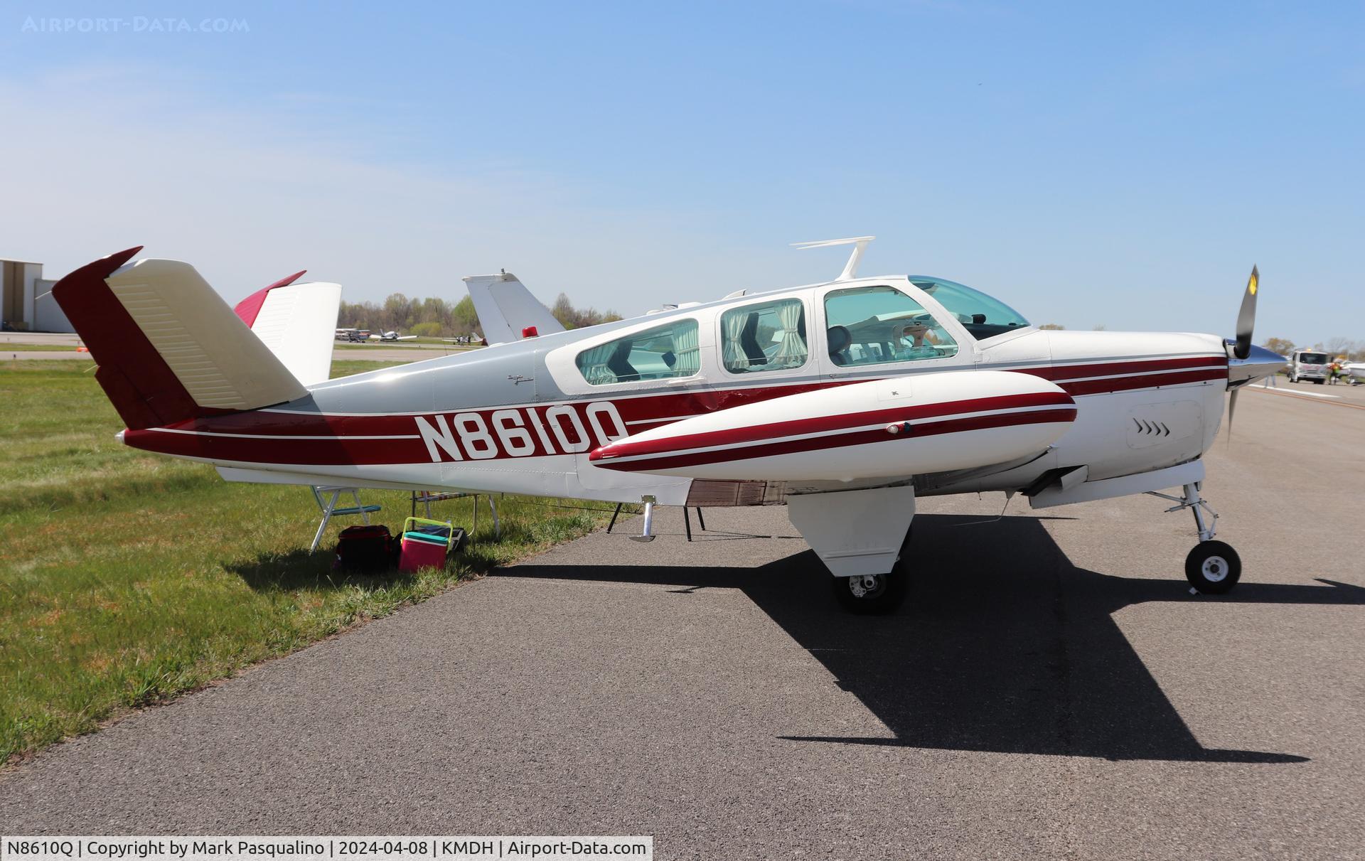 N8610Q, 1964 Beech S35 Bonanza C/N D-7623, Beech S35