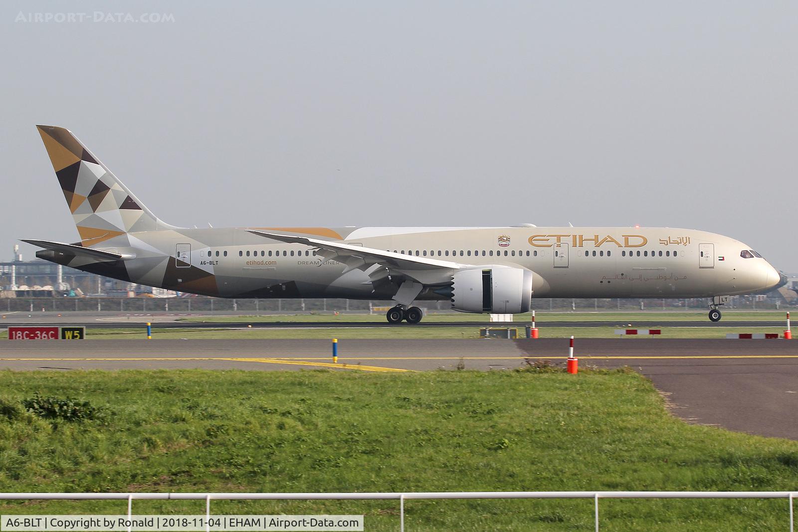 A6-BLT, 2018 Boeing 787-9 Dreamliner C/N 39667, at spl
