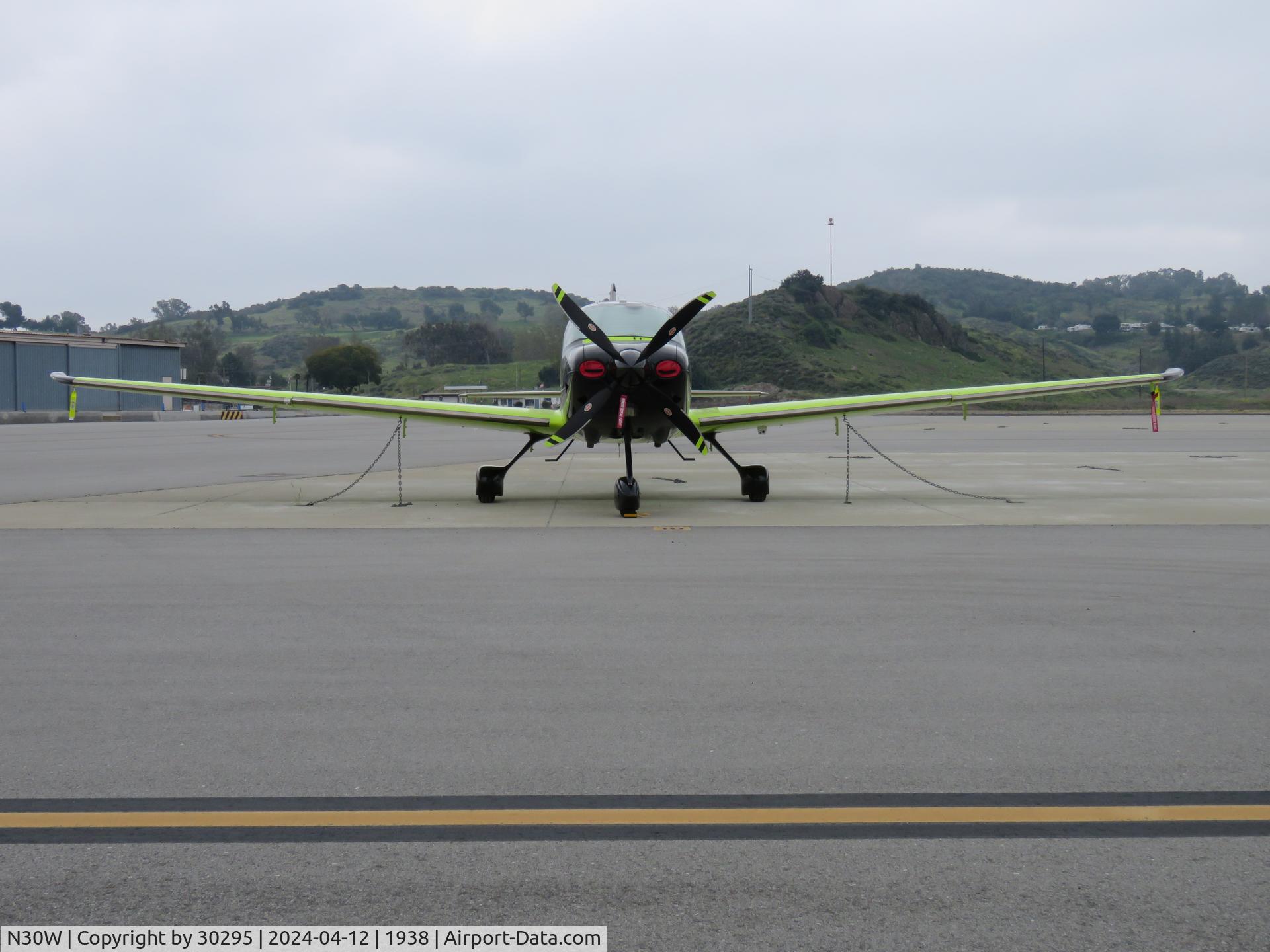 N30W, 2021 Cirrus SR22T C/N 2296, Parked
