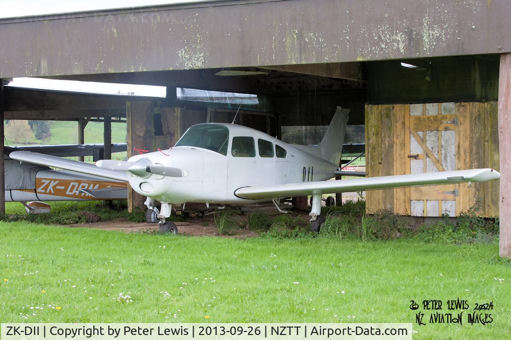 ZK-DII, Beech A23-24 Musketeer Super III C/N MA-315, Lowson Syndicate, Te Kuiti