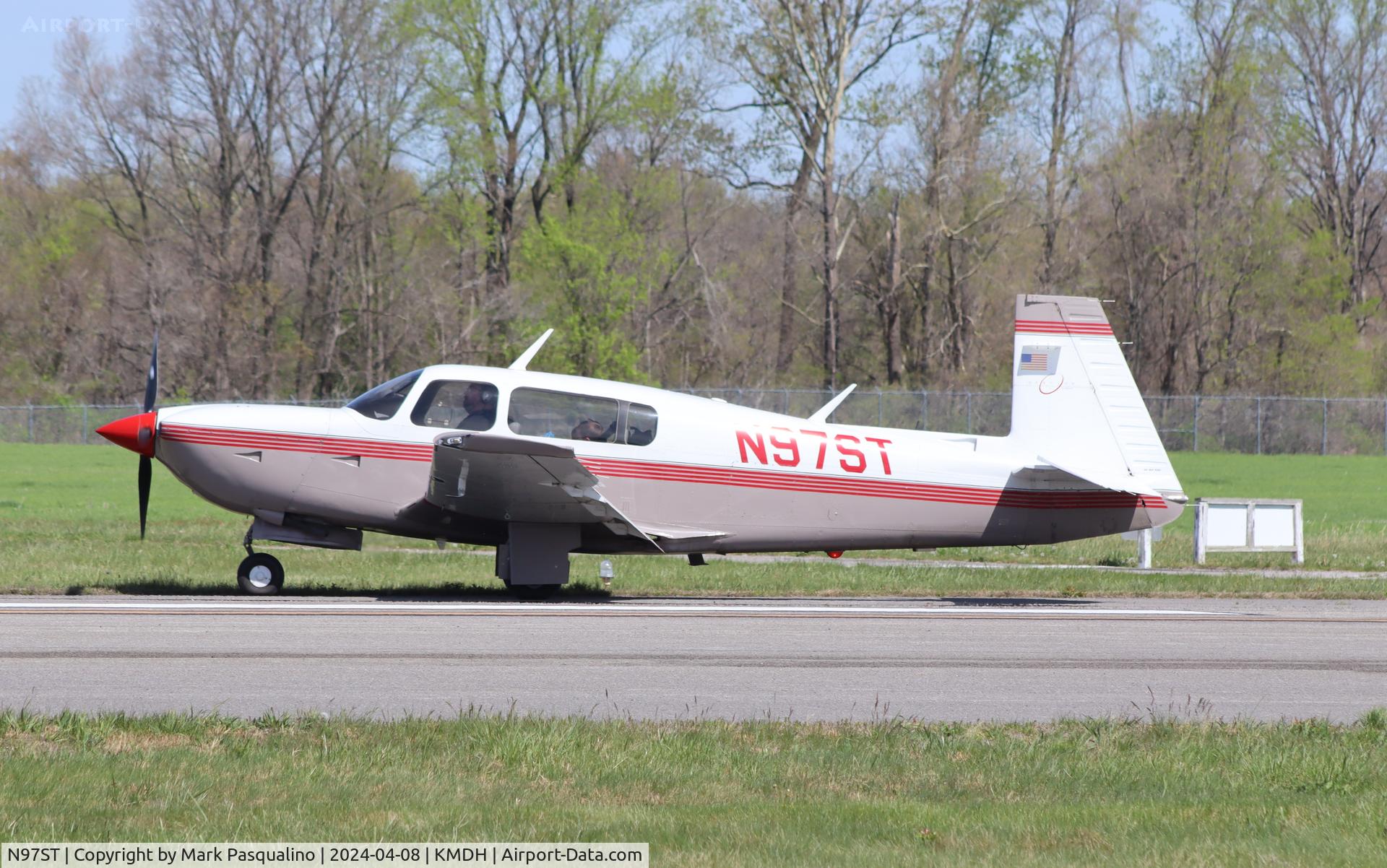 N97ST, 1996 Mooney M20R Ovation C/N 29-0101, Mooney M20R