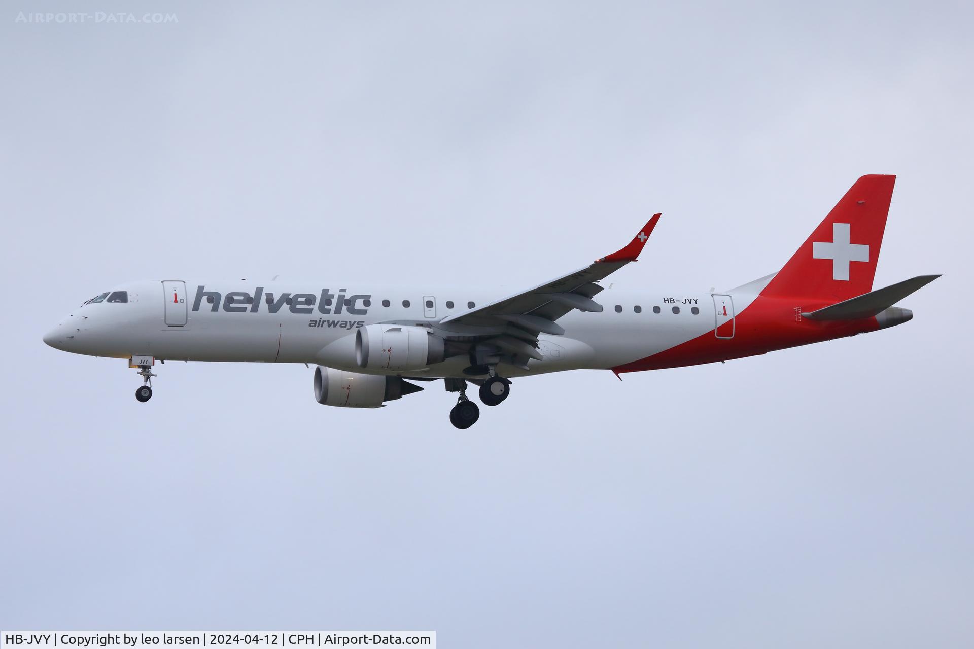 HB-JVY, 2013 Embraer 190STD (ERJ-190-100STD) C/N 19000603, Copenhagen 12.4.2024