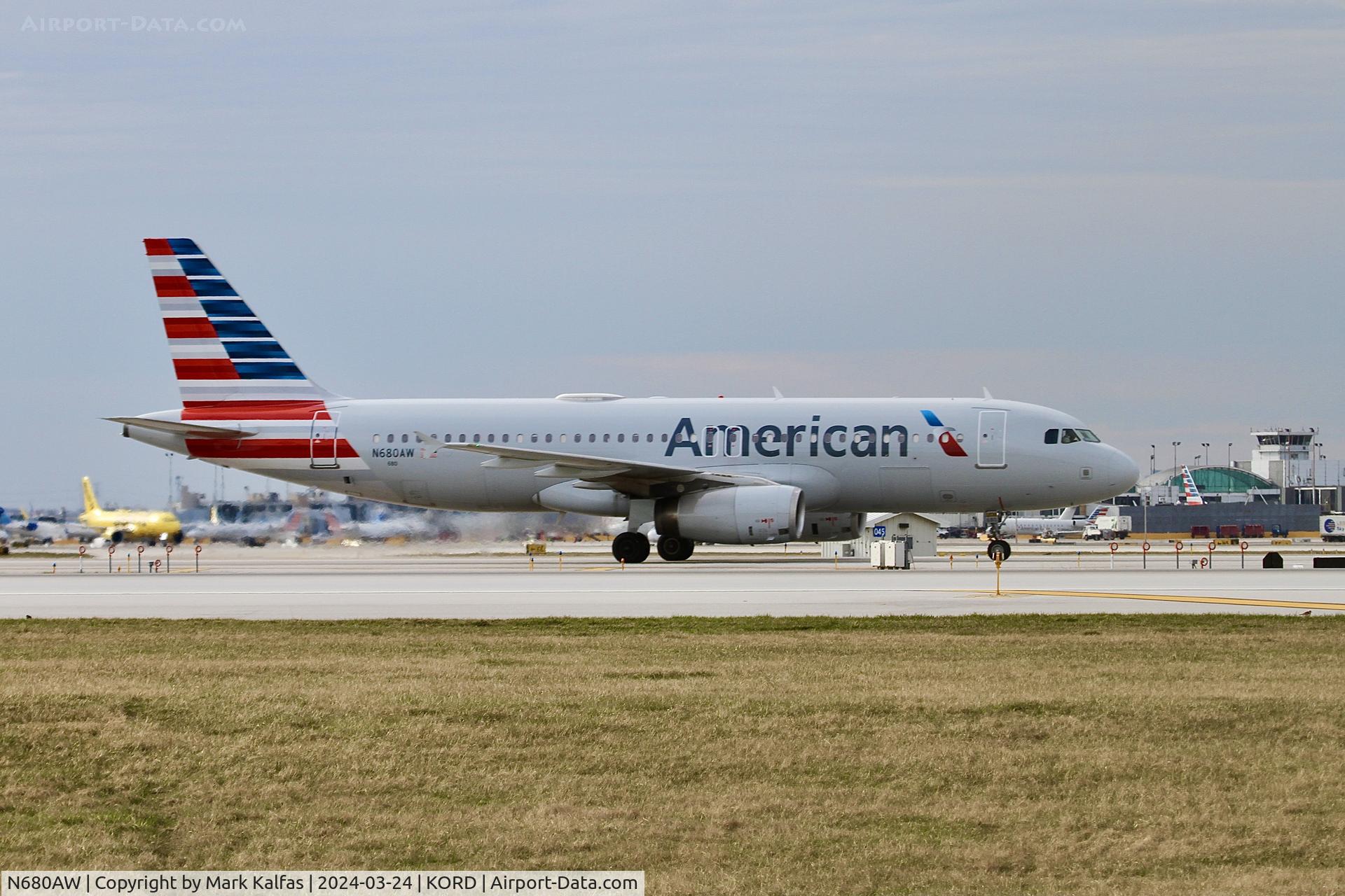 N680AW, 2005 Airbus A320-232 C/N 2630, A320 American Airlines Airbus A320-232 N680AW AAL489 LGA-ORD