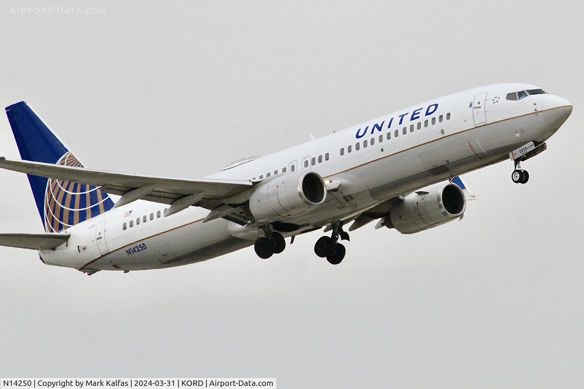 N14250, 1999 Boeing 737-824 C/N 28957, B738 United Airlines Boeing 737-824 N14250 UAL1793 ORD-PNS
