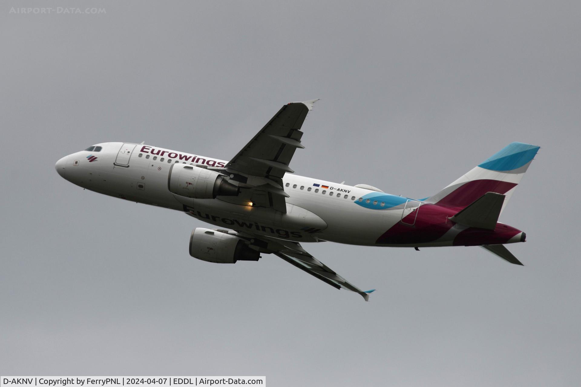 D-AKNV, 2005 Airbus A319-112 C/N 2632, Eurowings A319 departing
