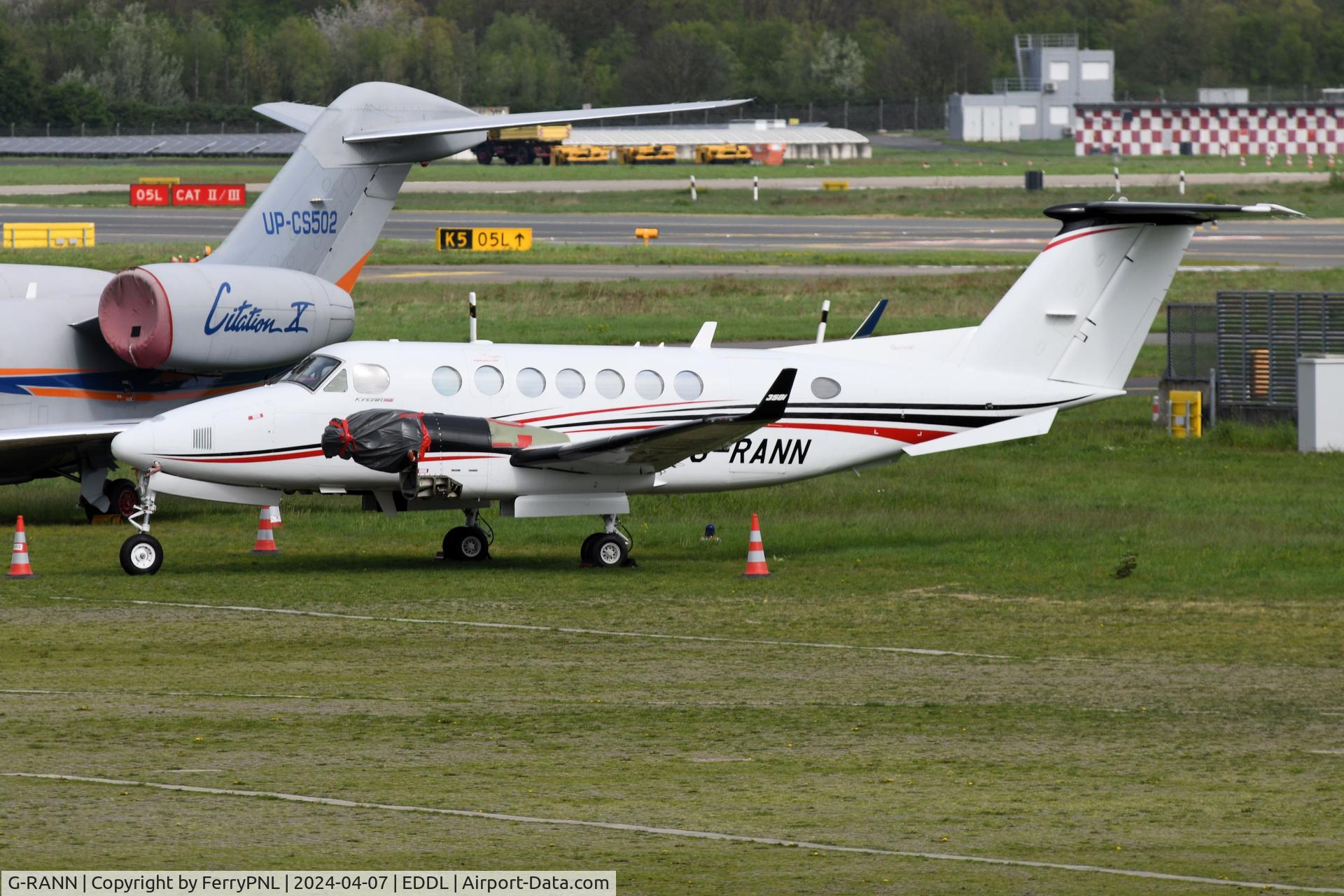 G-RANN, 2013 Beech B300 King Air King Air C/N FL-899, Flycorp Aviation Be300 missing some important parts