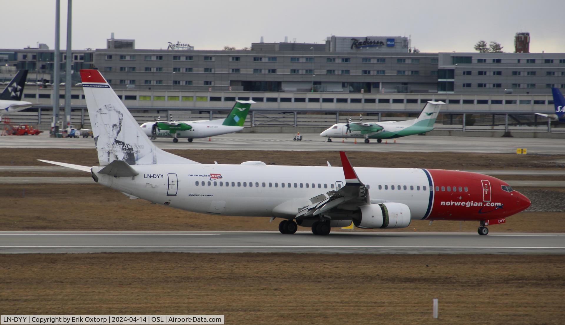 LN-DYY, 2012 Boeing 737-8JP C/N 39012, LN-DYY in OSL