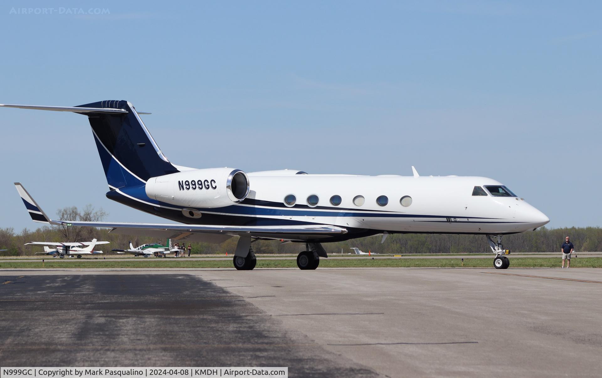 N999GC, 2009 Gulfstream Aerospace GIV-X (G450) C/N 4166, Gulfstream GIV-X (G450)