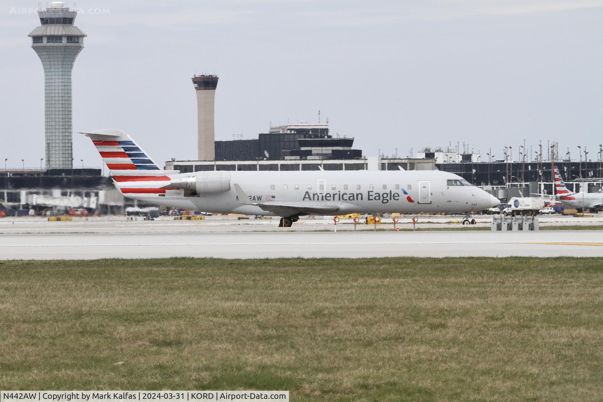 N442AW, 2003 Bombardier CRJ-200LR (CL-600-2B19) C/N 7778, CRJ2 Air Wisconsin/American Eagle Canadair Regional Jet CRJ-200 N442AW AWI6059 CAE-ORD