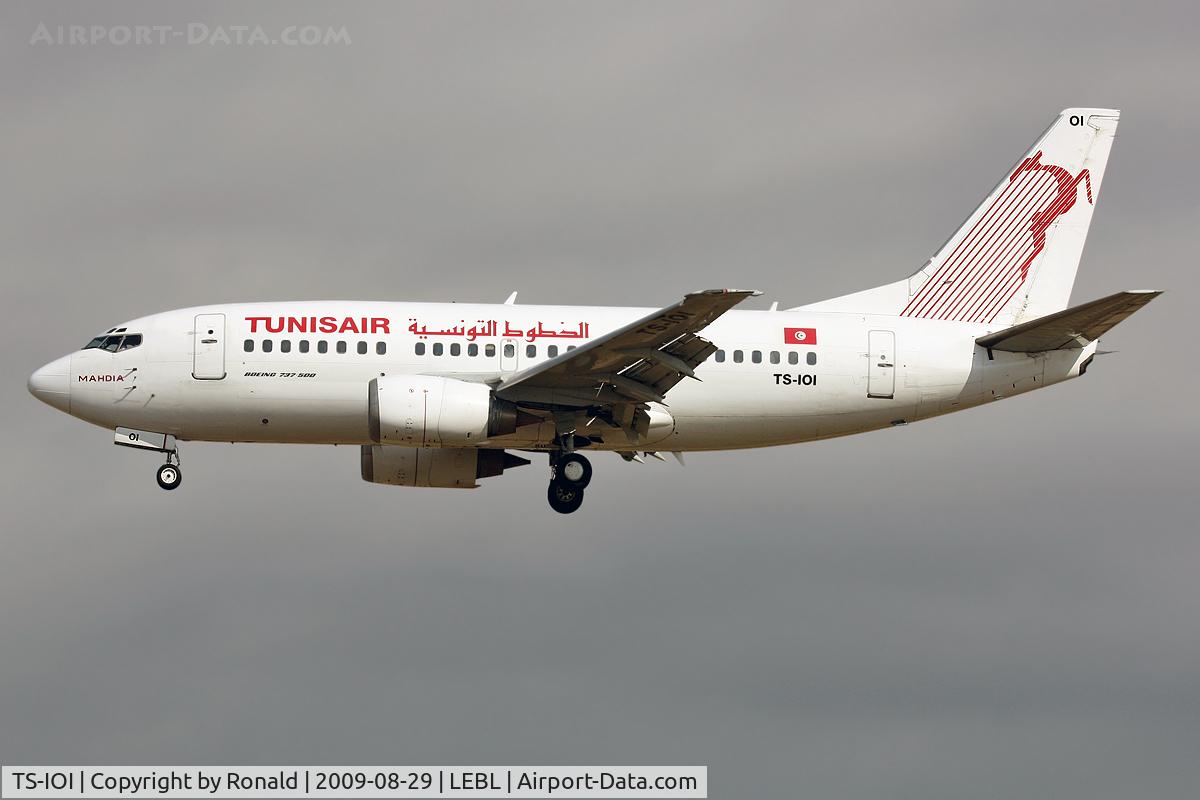 TS-IOI, 1994 Boeing 737-5H3 C/N 27257, at bcn