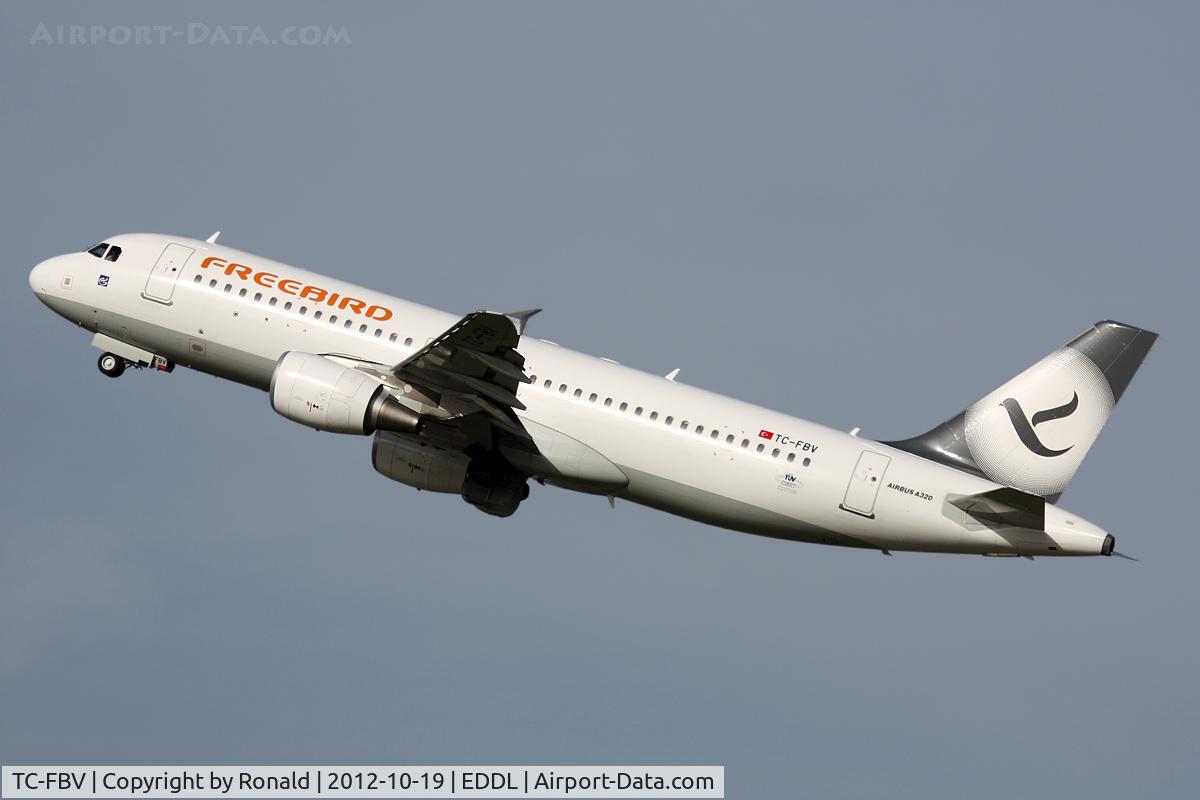 TC-FBV, 2011 Airbus A320-214 C/N 4658, at dus