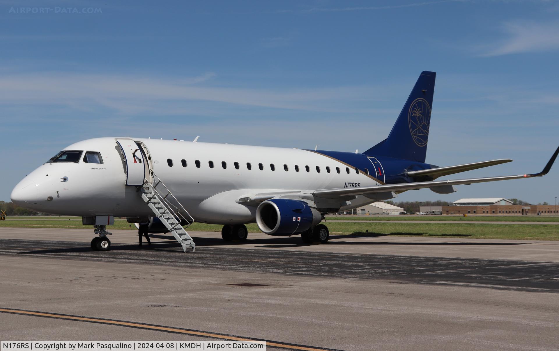 N176RS, 2005 Embraer 170LR (ERJ-170-100LR) C/N 17000107, ERJ-170LR