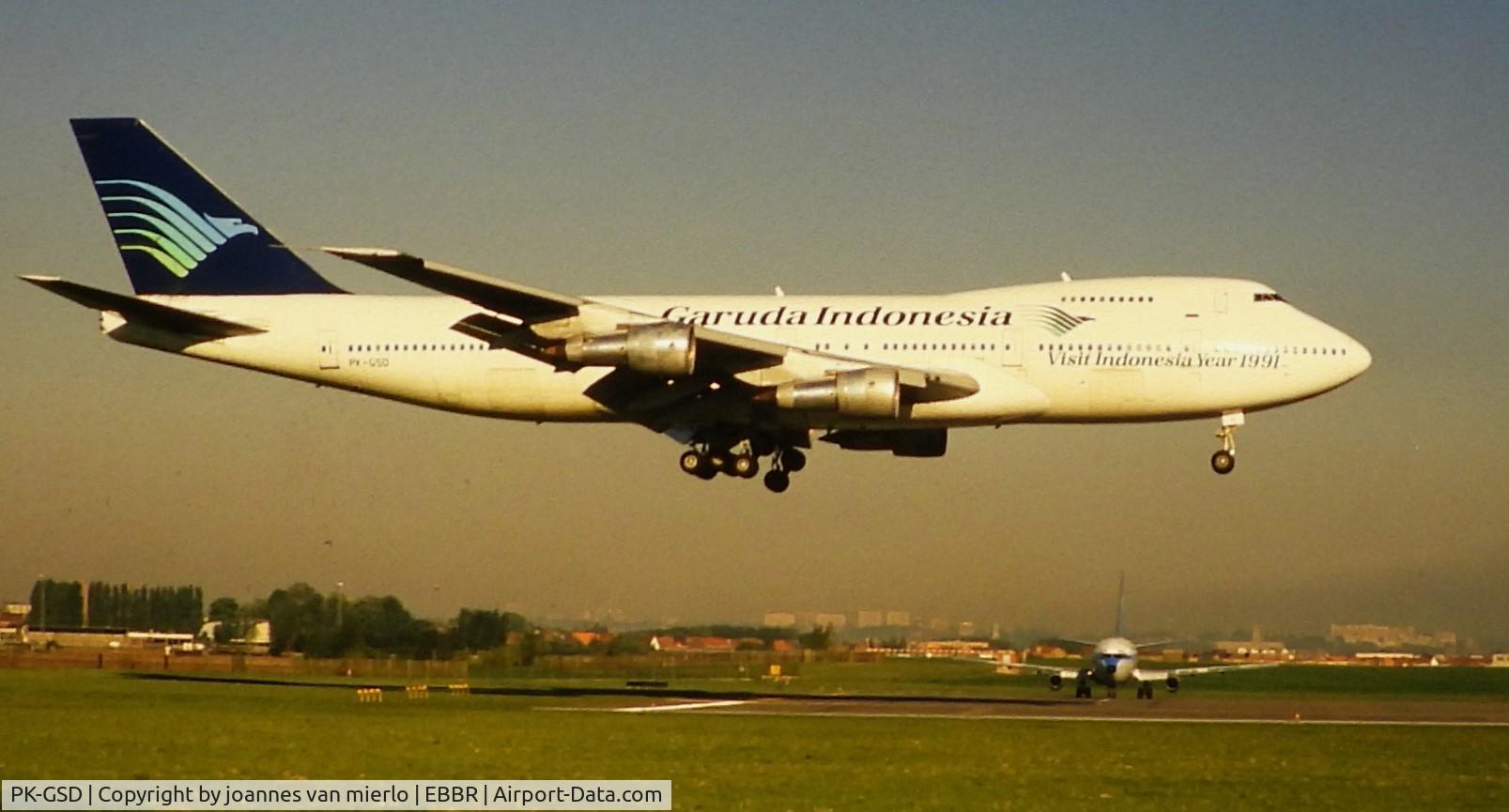 PK-GSD, 1980 Boeing 747-2U3B C/N 22249, ex-slide