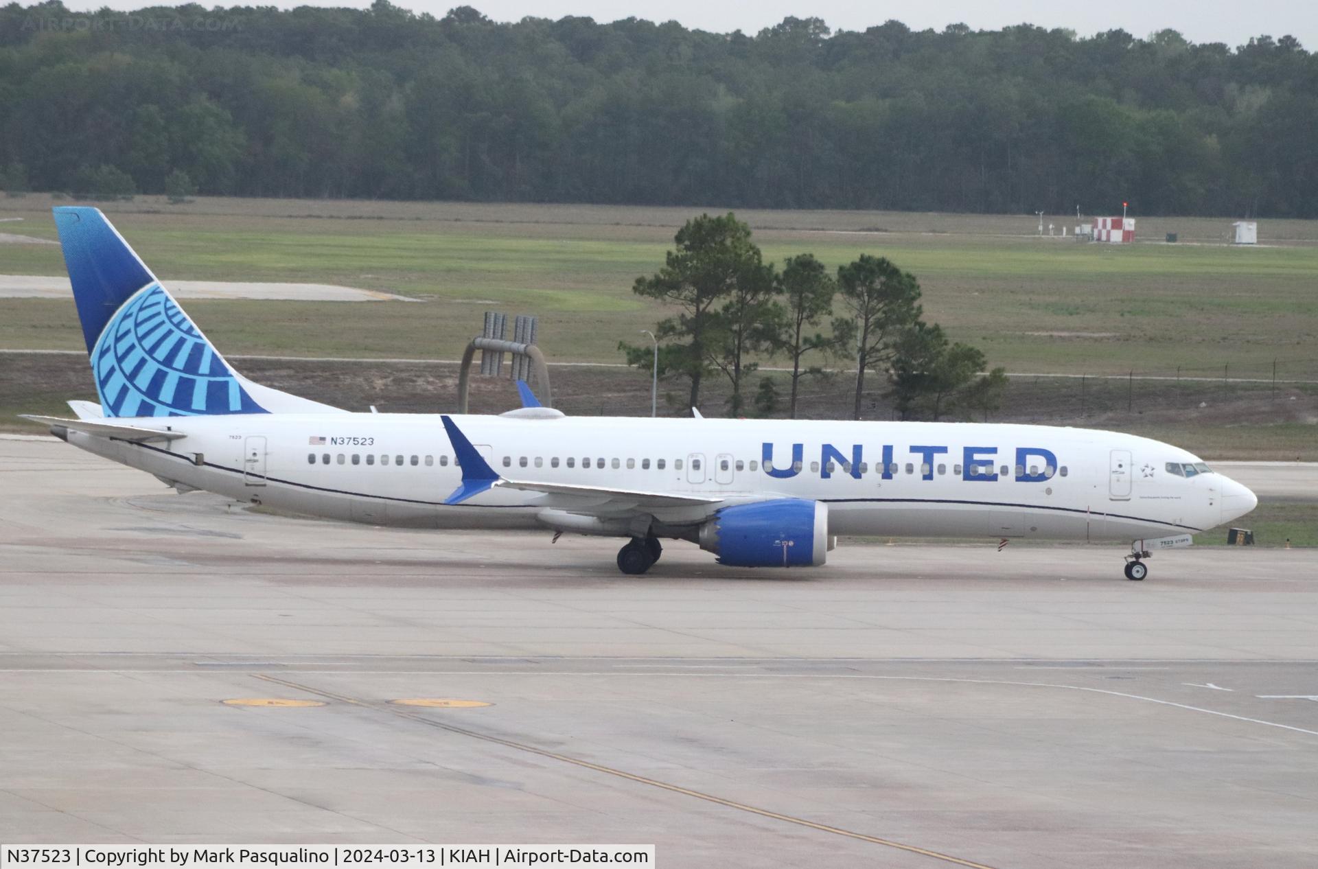 N37523, 2019 Boeing 737-9 MAX C/N 43461, Boeing 737-9 MAX