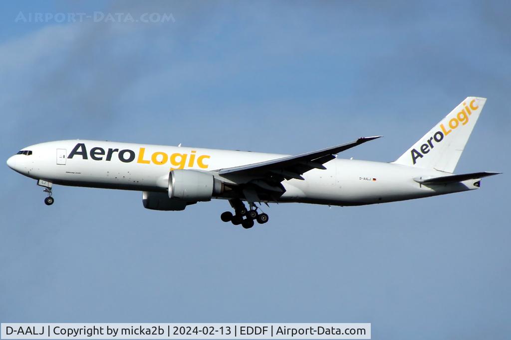 D-AALJ, 2009 Boeing 777-F6N C/N 37710, Landing