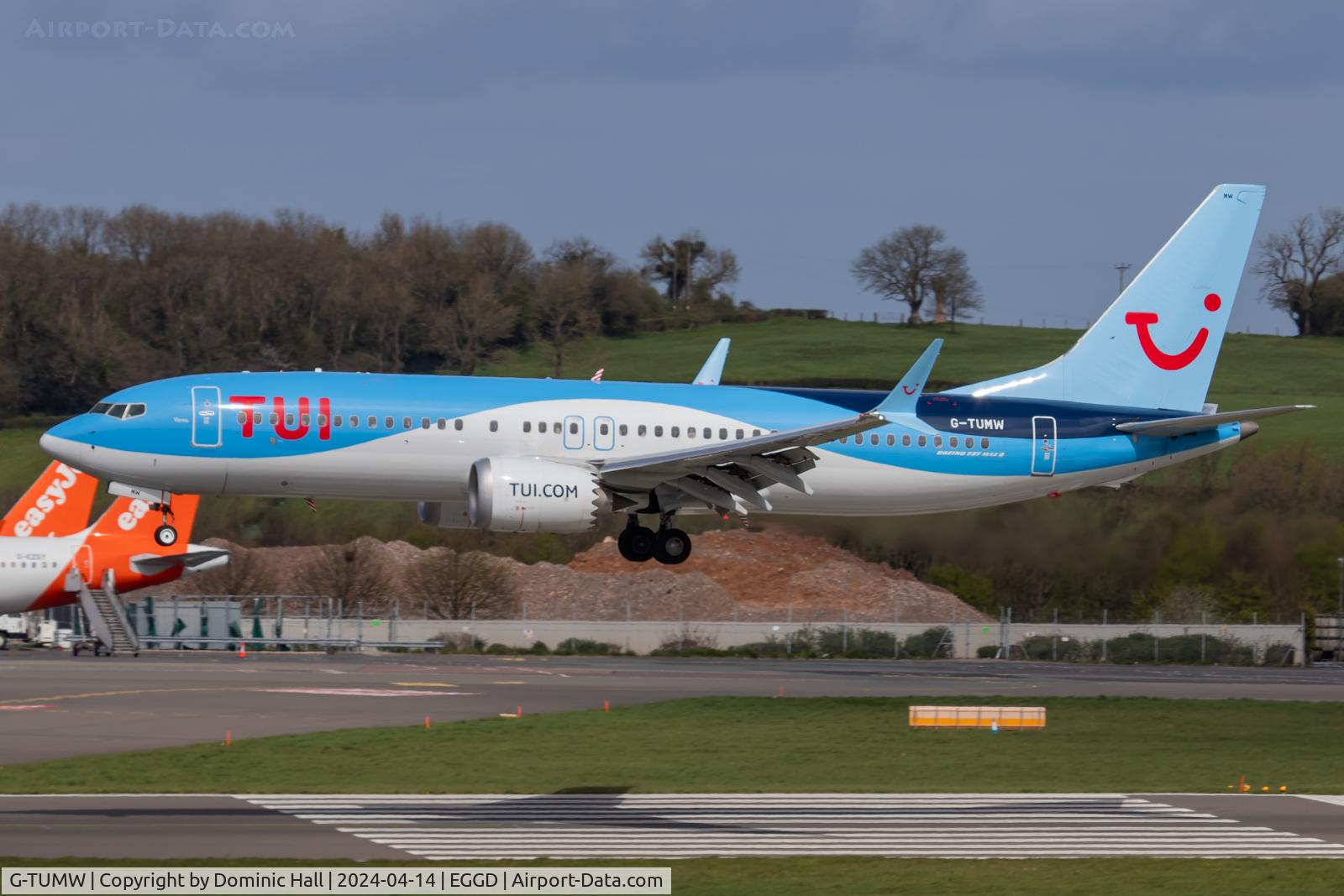 G-TUMW, 2022 Boeing 737-8 MAX C/N 44615, BRS 14/04/24
