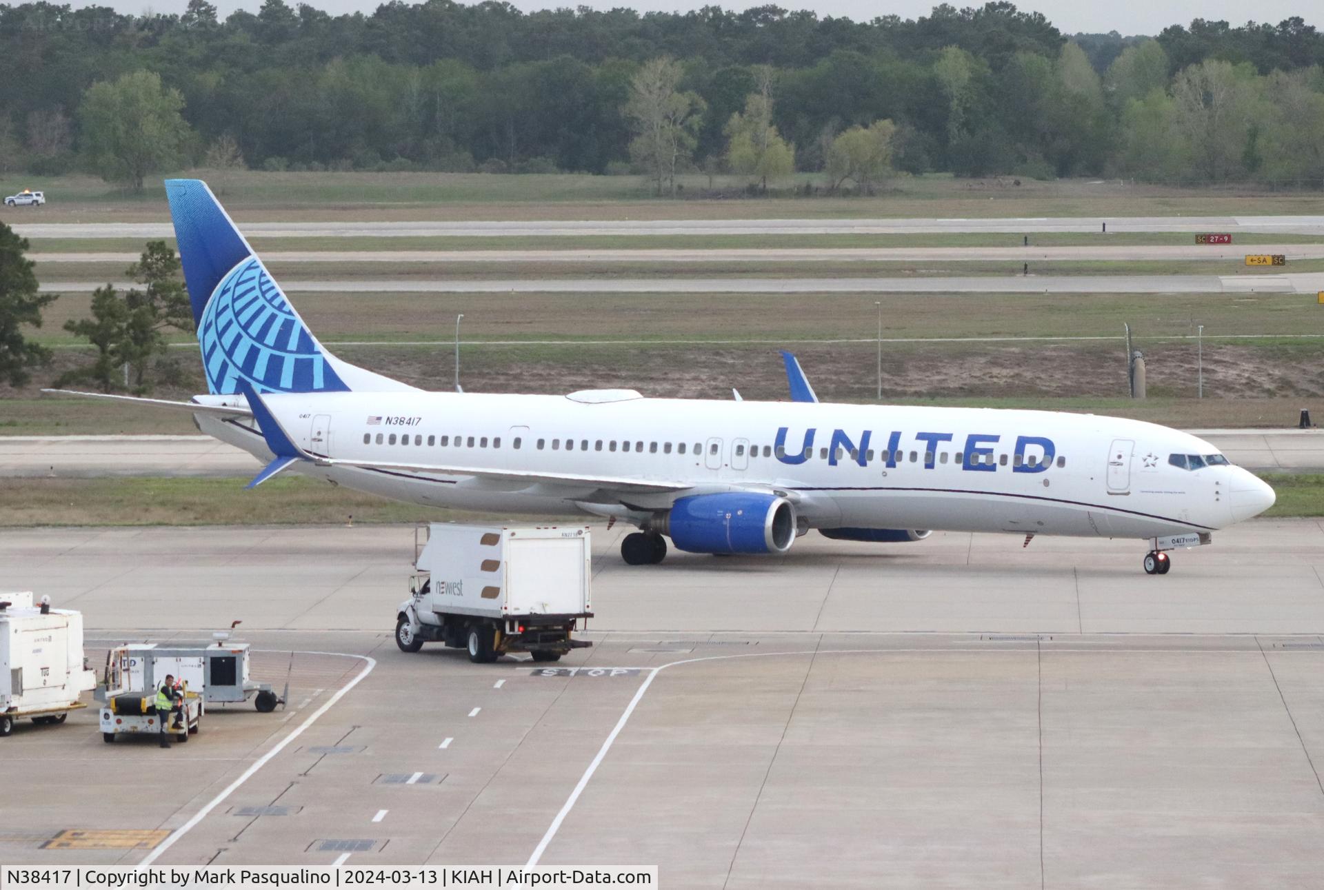 N38417, 2008 Boeing 737-924/ER C/N 31665, Boeing 737-924/ER