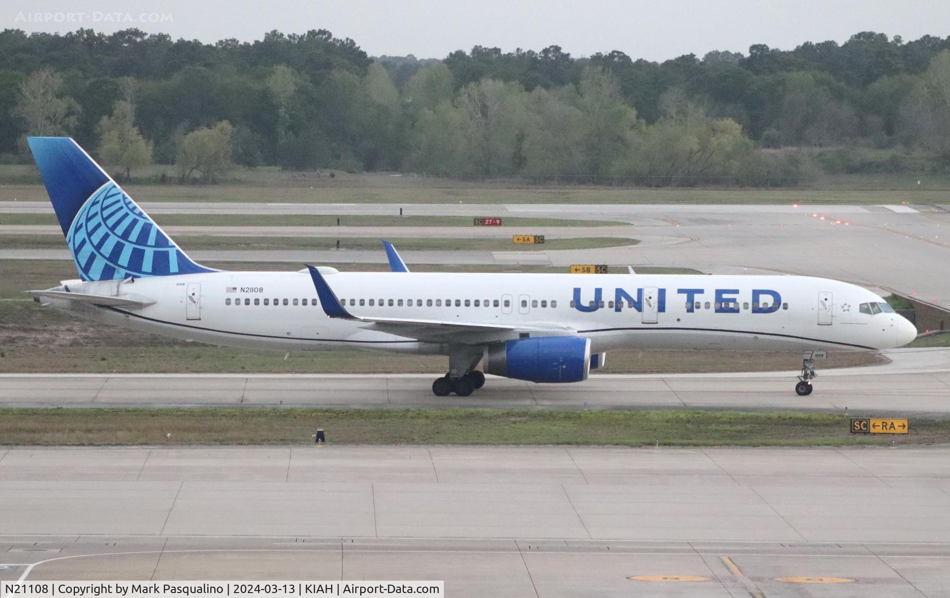 N21108, 1994 Boeing 757-224 C/N 27298, Boeing 757-224