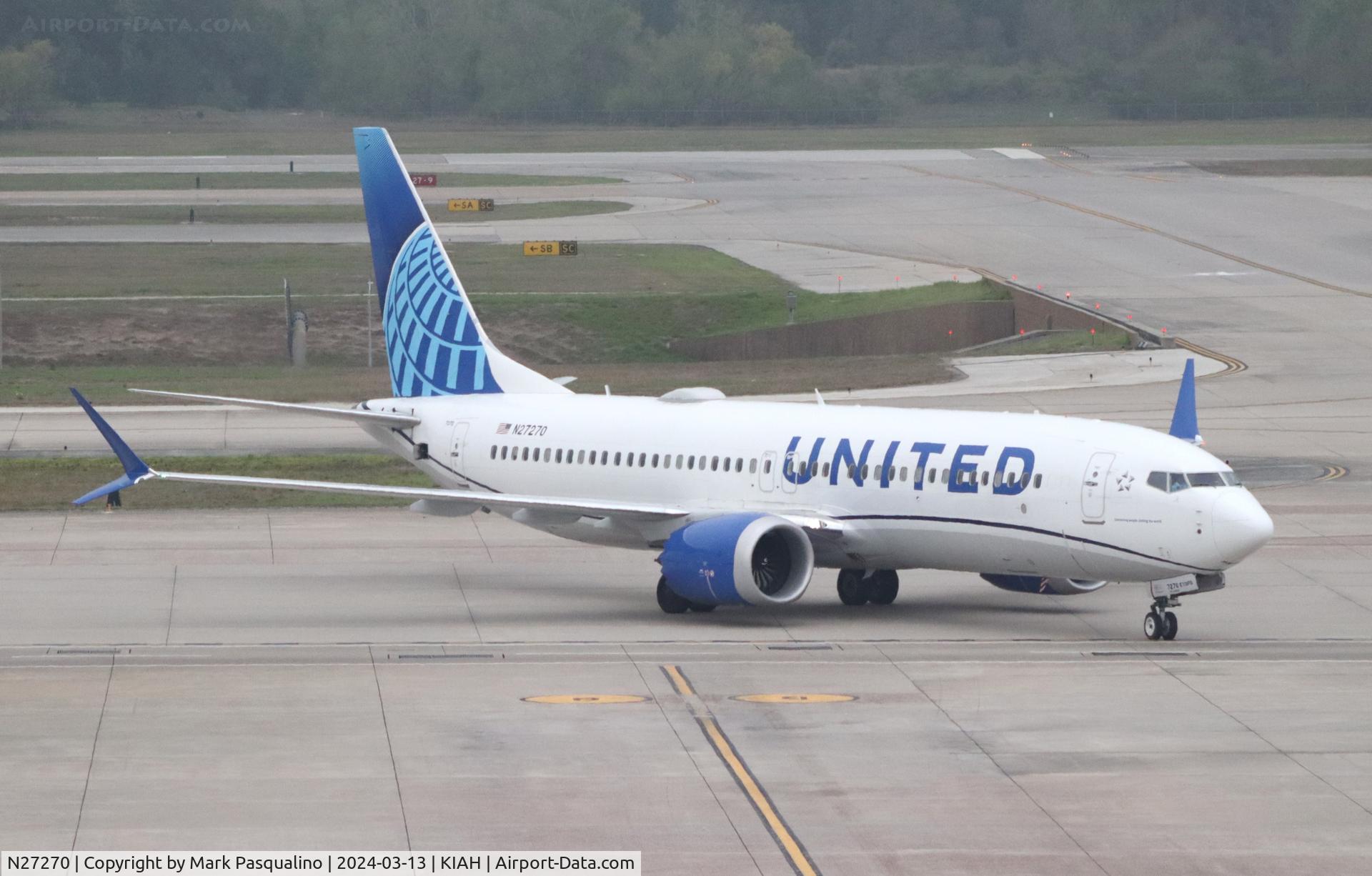 N27270, 2022 Boeing 737-8 MAX C/N 67525, Boeing 737-8 MAX