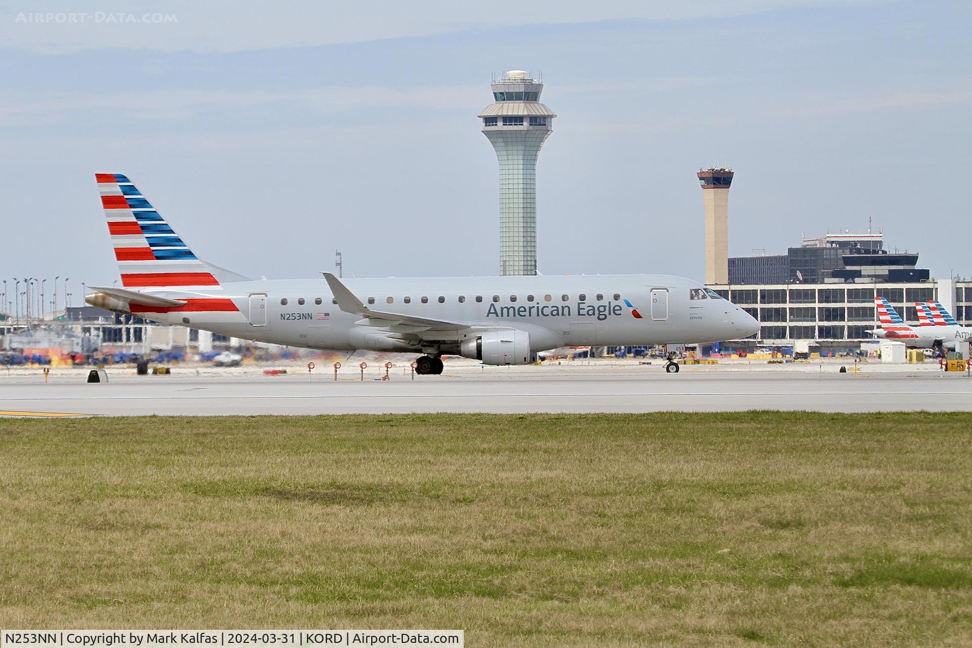N253NN, 2017 Embraer 175LR (ERJ-170-200LR) C/N 17000649, E75L Envoy / American Eagle Embraer 175LR (ERJ-170-200LR) N253NN ENY4160  BNA-ORD